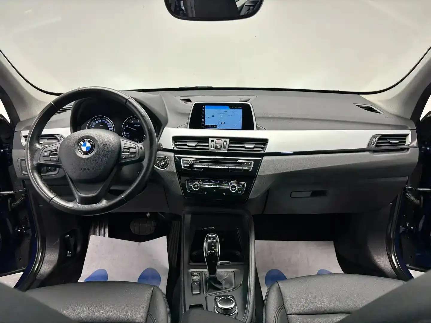 BMW X1 1.5 dA sDrive16 *CAPTEUR AV+AR*CUIR*GARANTIE*