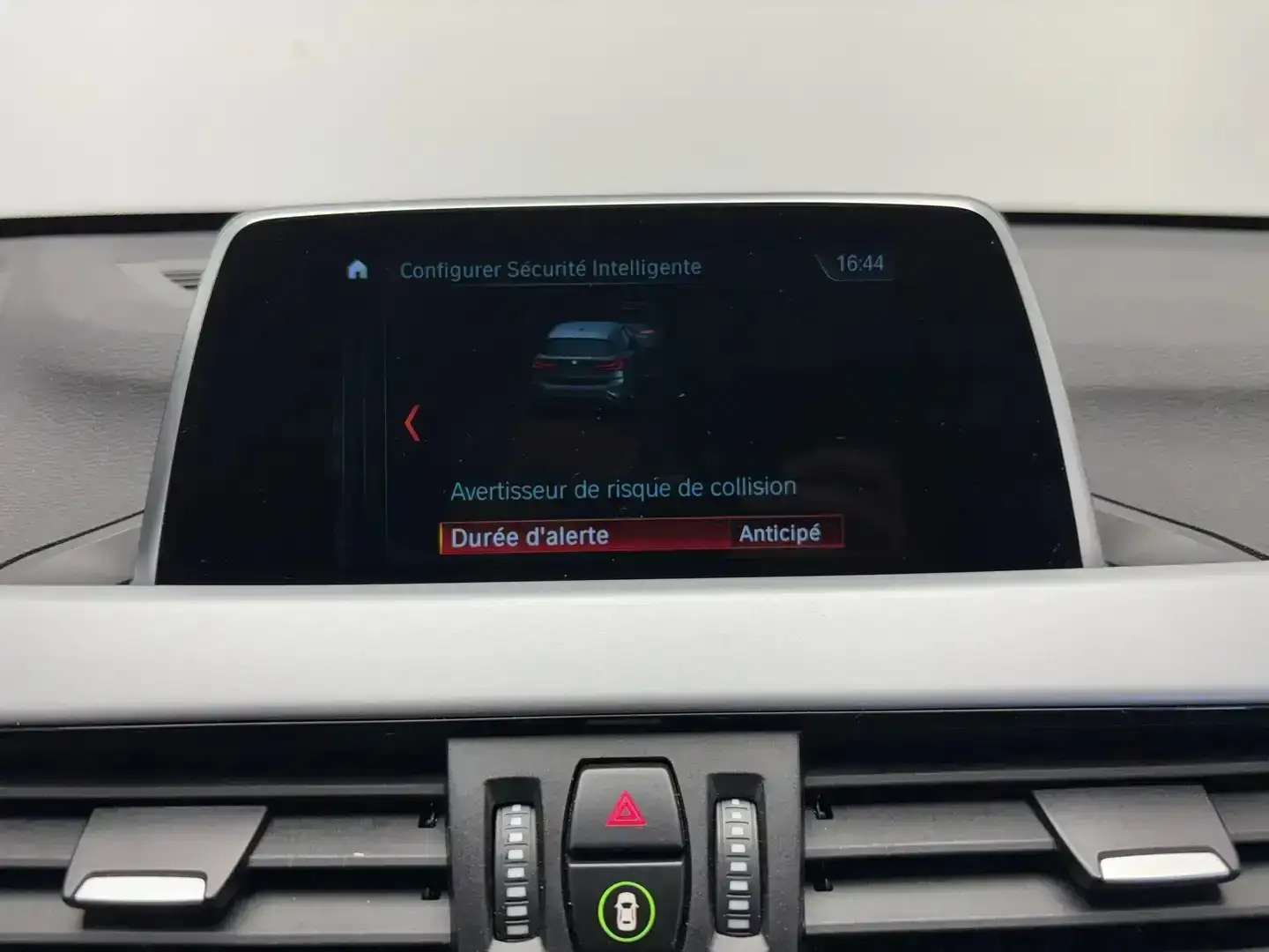 BMW X1 1.5 dA sDrive16 *CAPTEUR AV+AR*CUIR*GARANTIE*