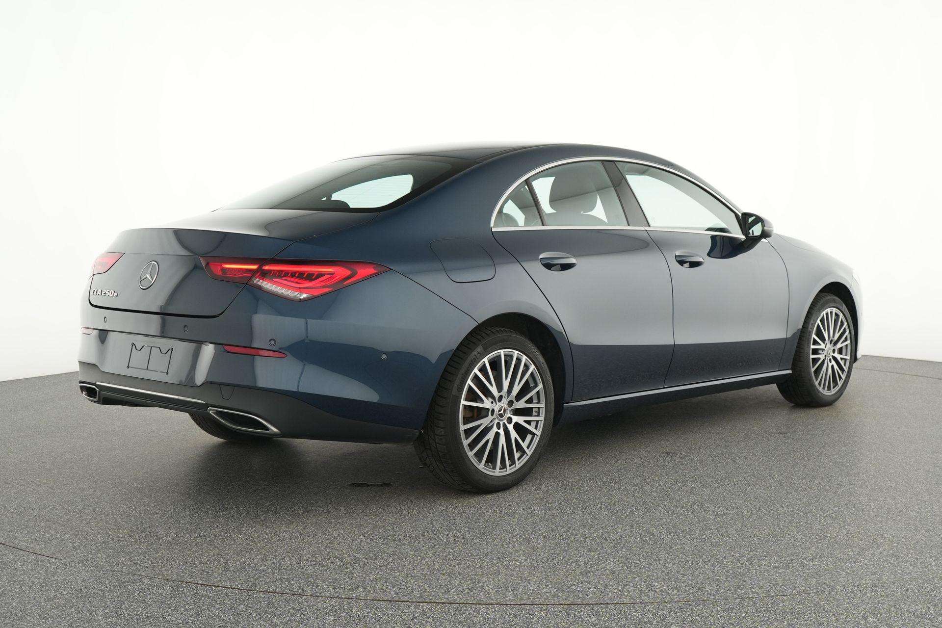 Mercedes-Benz CLA 250 250e Luxury Line