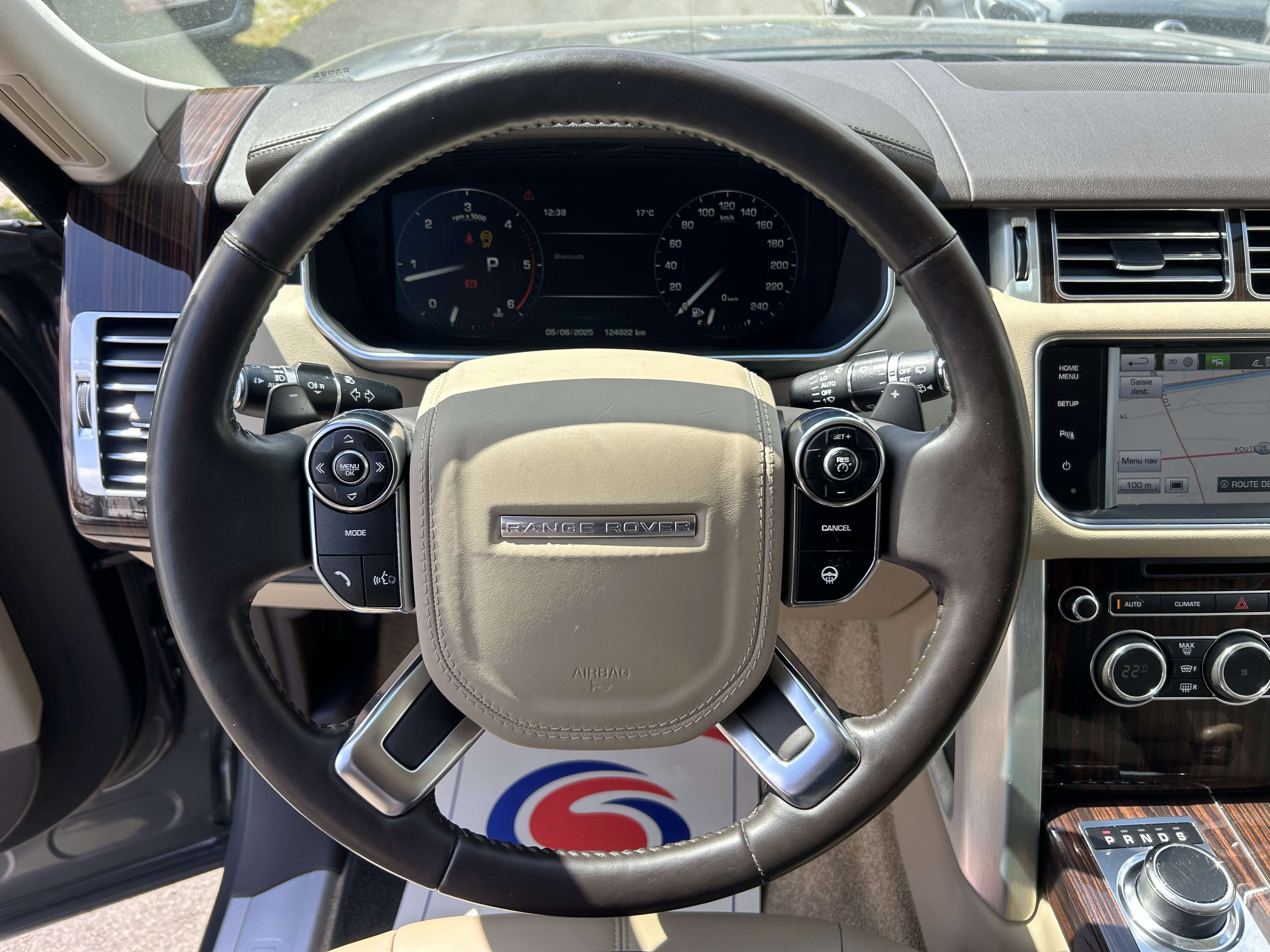 Land Rover Range Rover 3.0 TDV6 Vogue avec carnet d'entretien complet