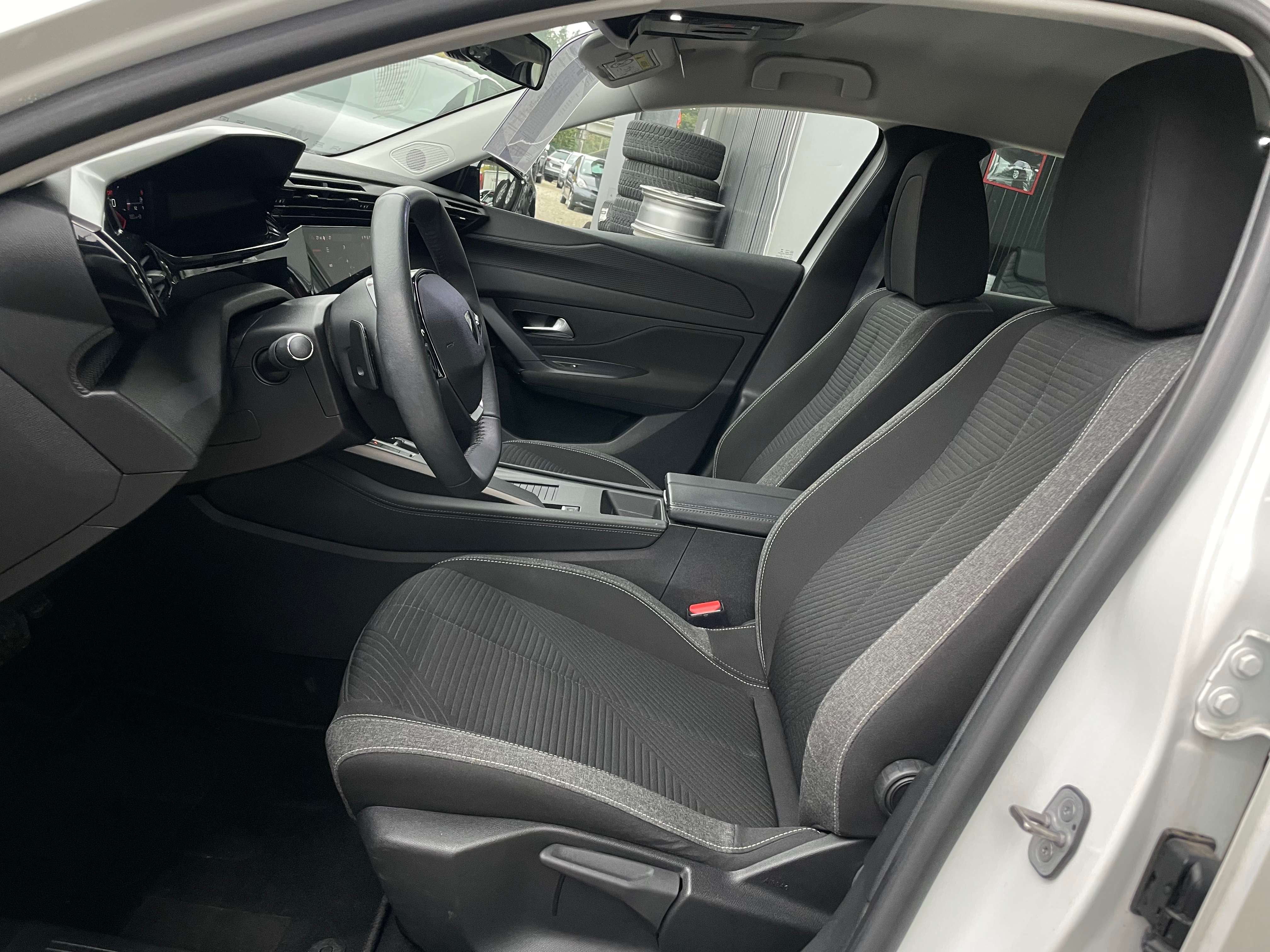Peugeot 308 1.5 BlueHDi Active Pack S_B.AUTO_CARPLAY_CAMERA