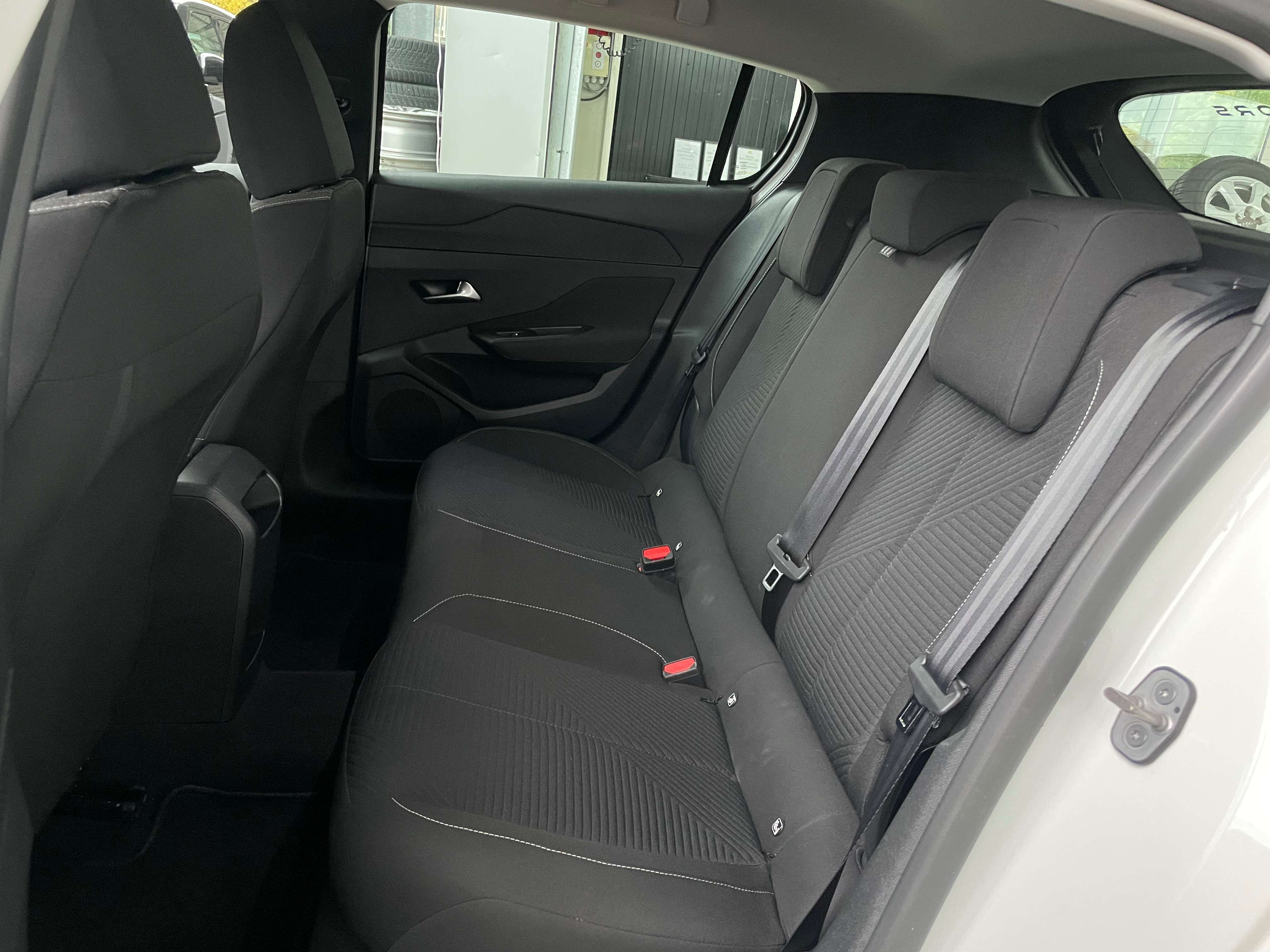 Peugeot 308 1.5 BlueHDi Active Pack S_B.AUTO_CARPLAY_CAMERA