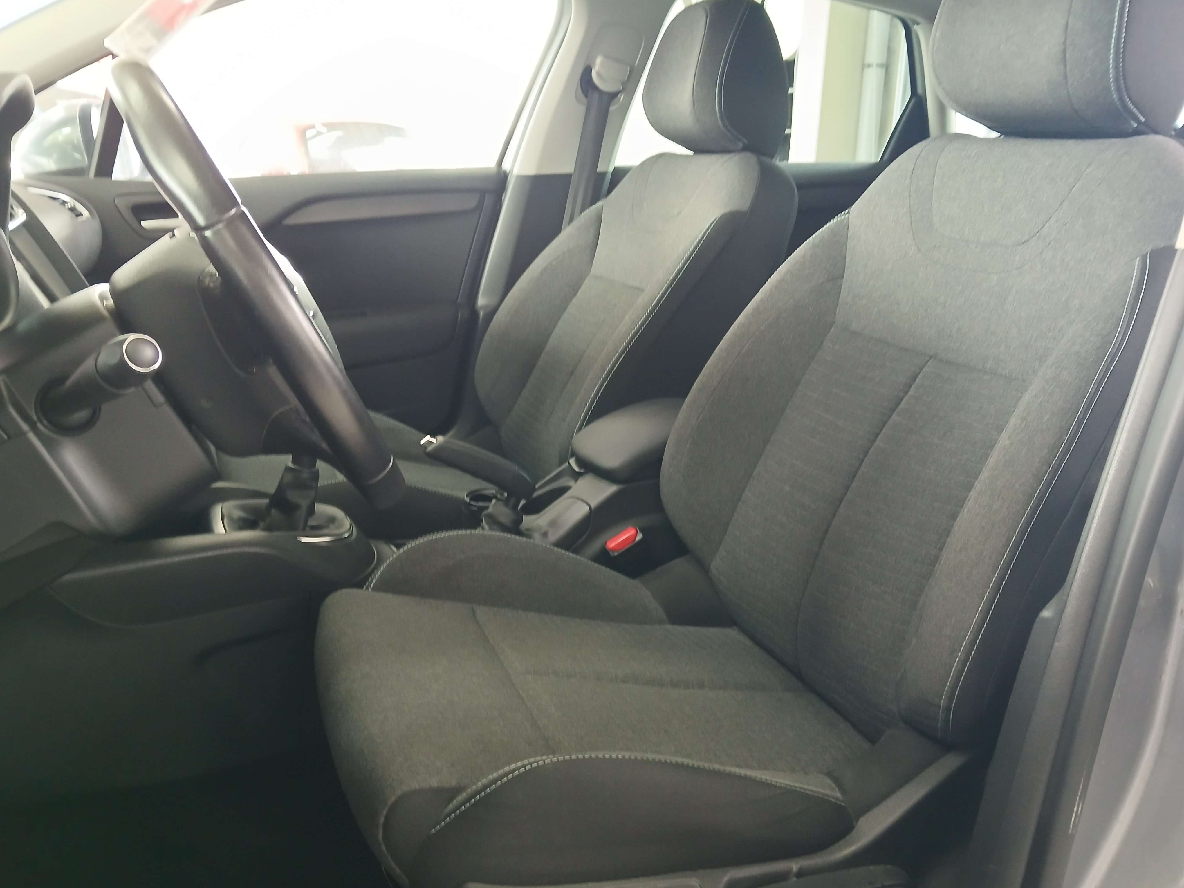 Citroen C4 1200 TURBO 110CV/VENDUE SANS CT NI GARANTIE/EXPORT