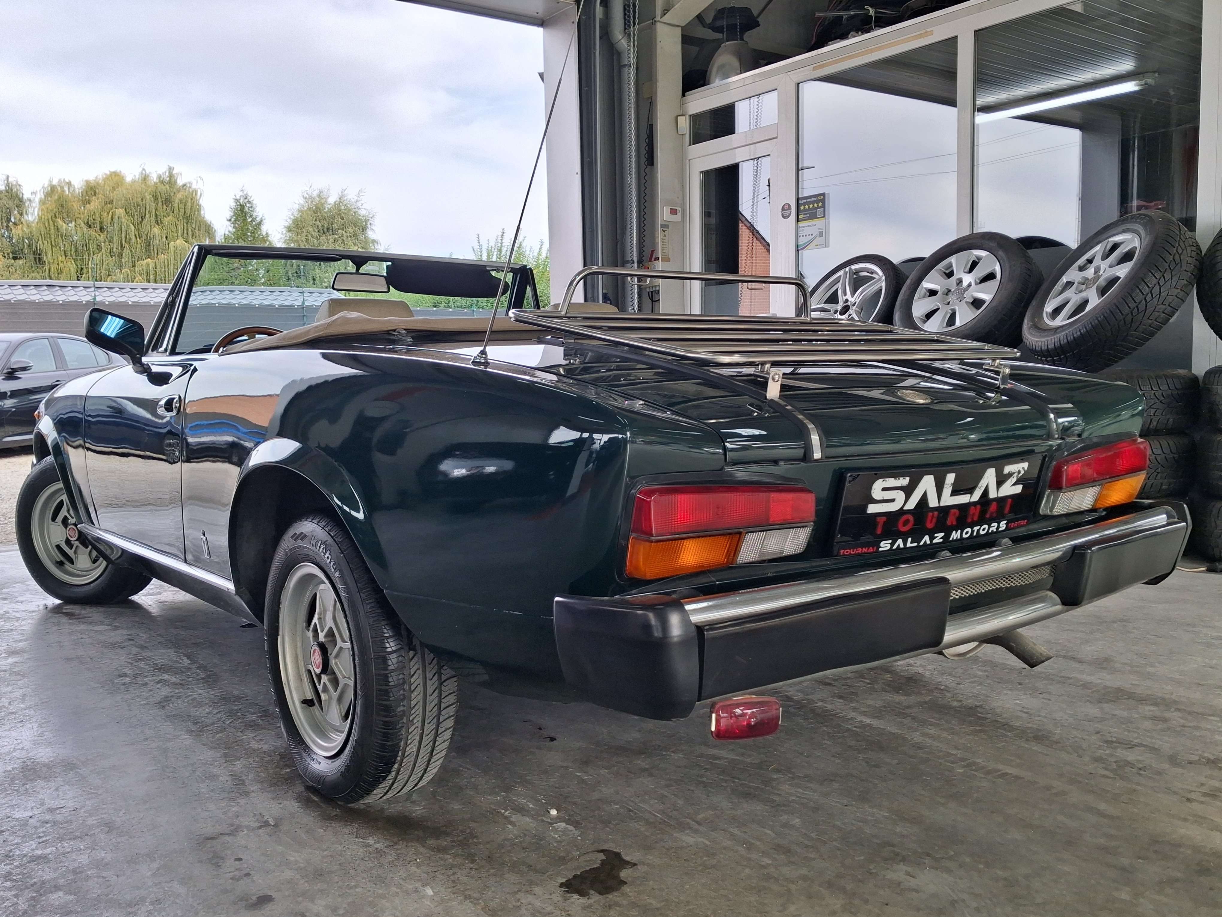 Fiat 124 Spider 2000     SPIDER     ANCETRE     44 ANS