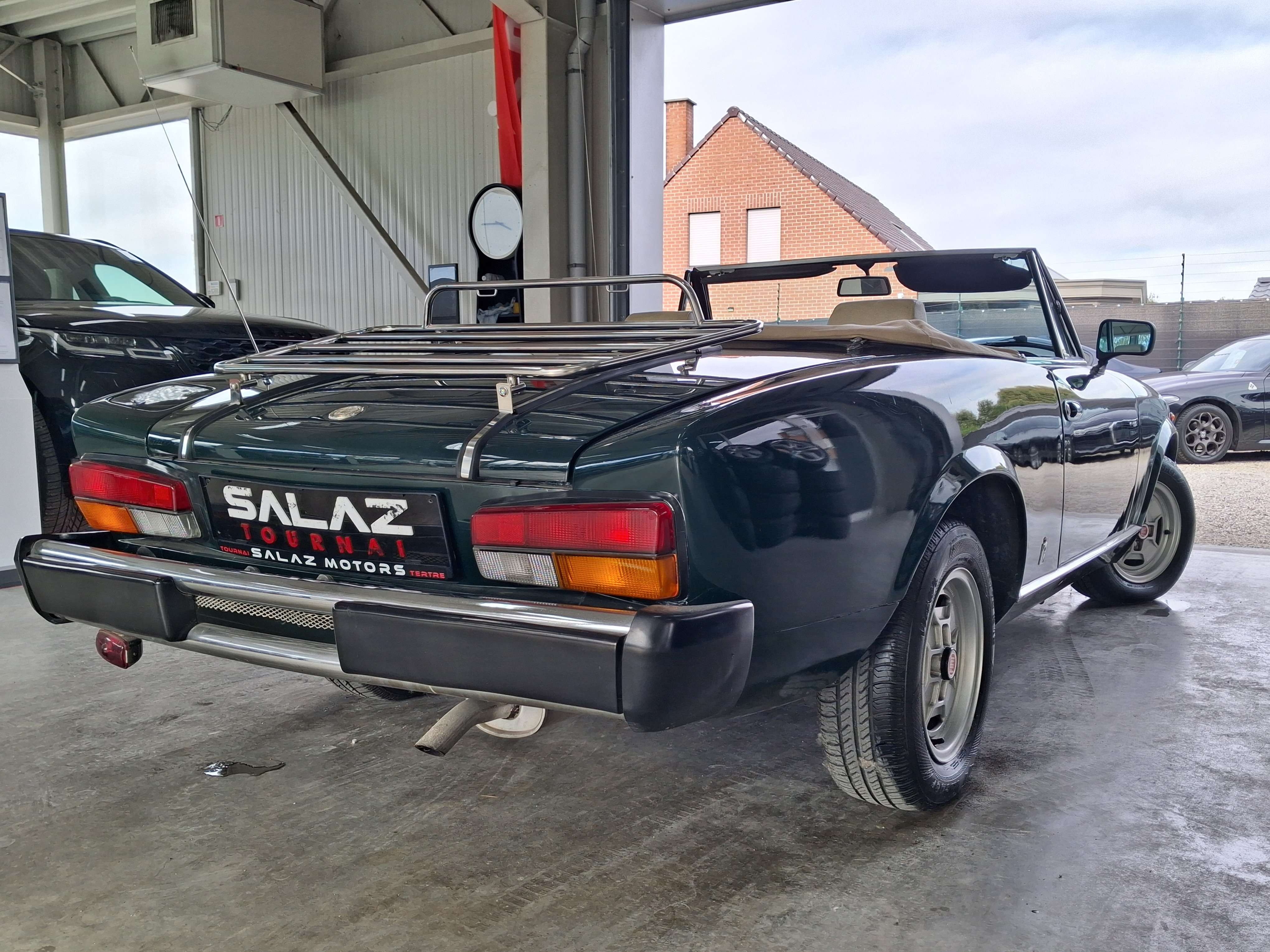 Fiat 124 Spider 2000     SPIDER     ANCETRE     44 ANS