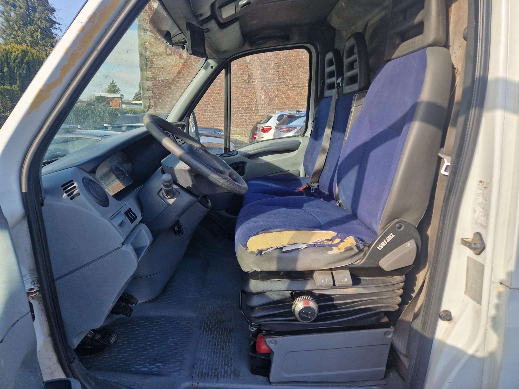 Iveco Daily 35S14V 2.3 Turbo HPT *** CLIM/CAMERA/ATTELAGE ***
