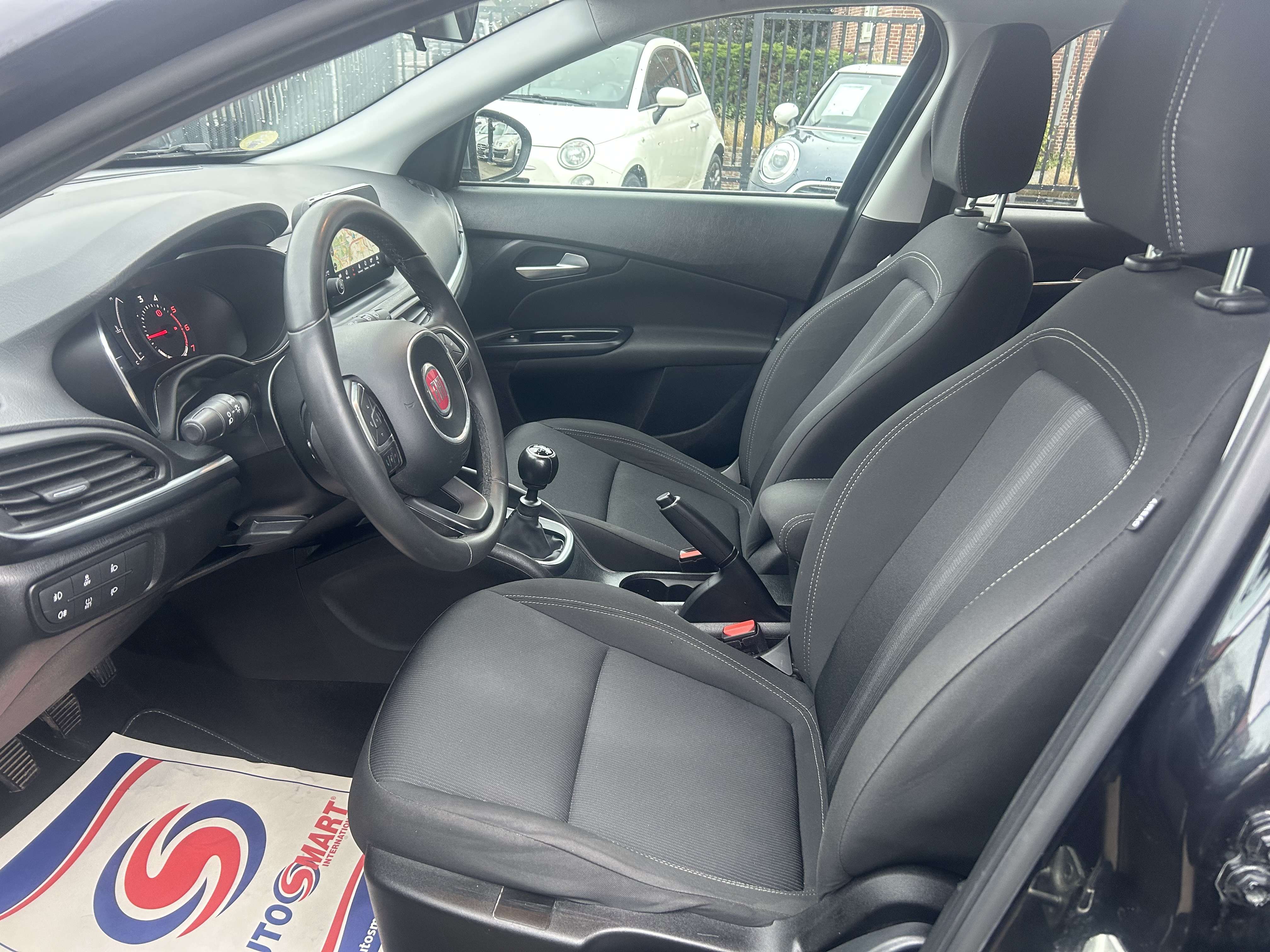 Fiat Tipo SW 1.6 MultiJet Mirror S **REGULATEUR/CAMERA/GPS**