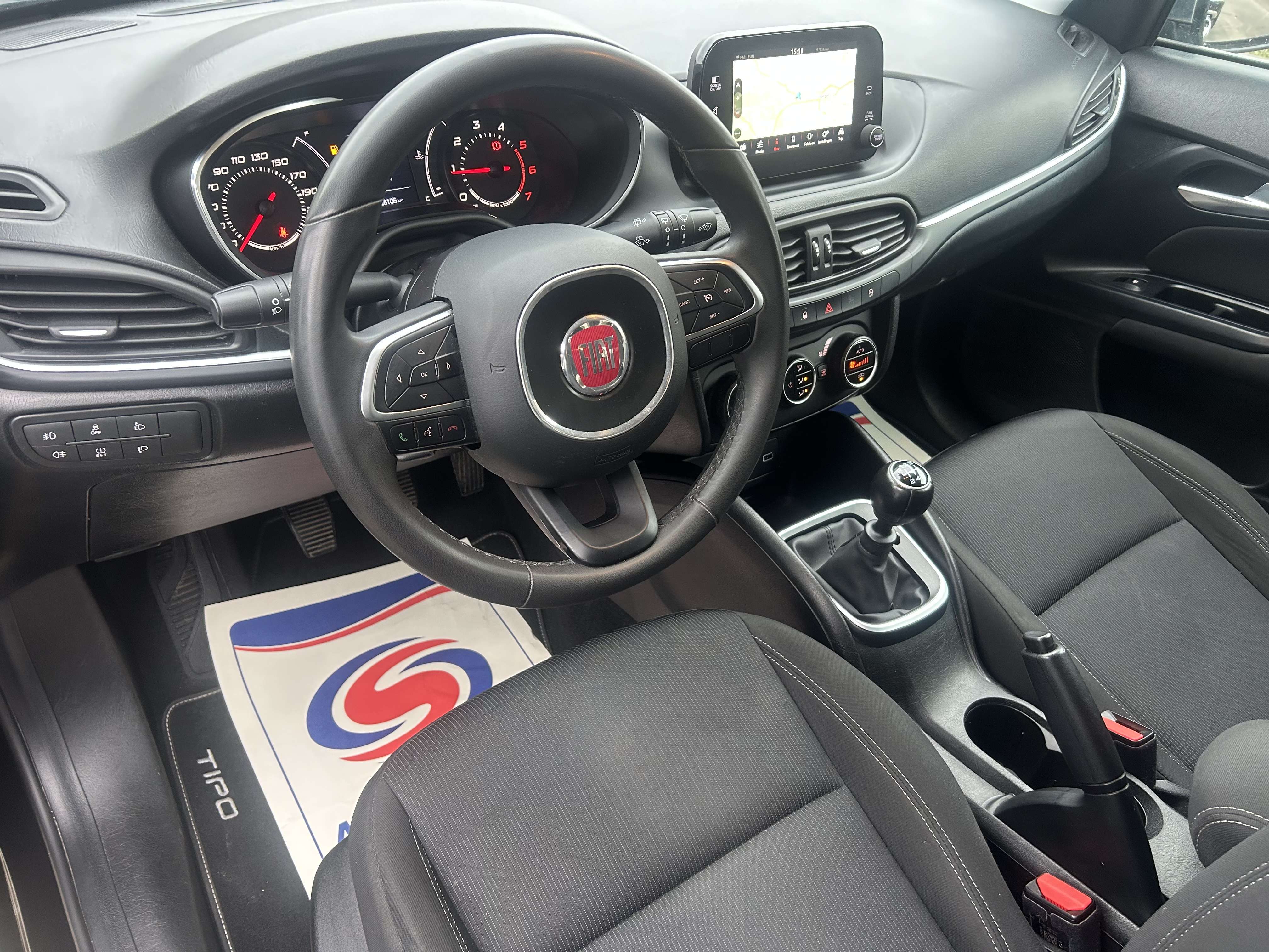 Fiat Tipo SW 1.6 MultiJet Mirror S **REGULATEUR/CAMERA/GPS**