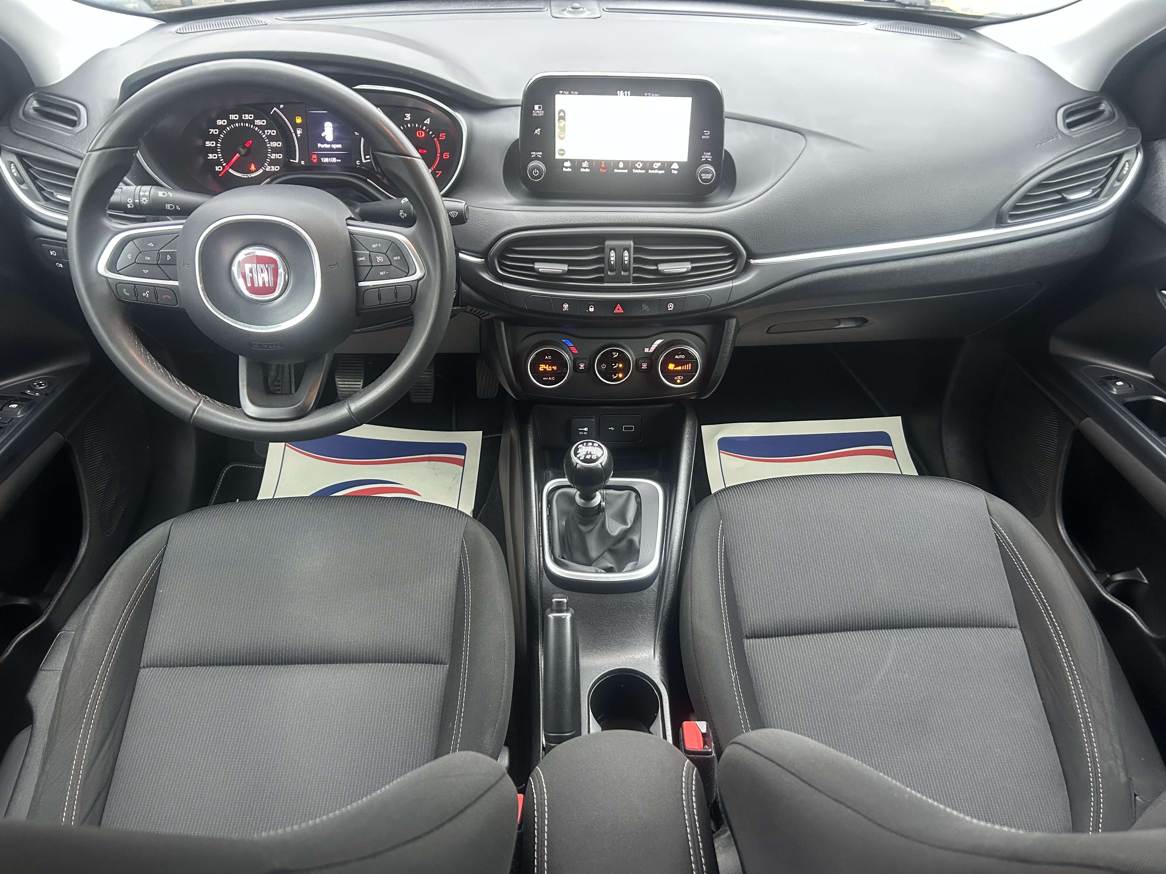 Fiat Tipo SW 1.6 MultiJet Mirror S **REGULATEUR/CAMERA/GPS**