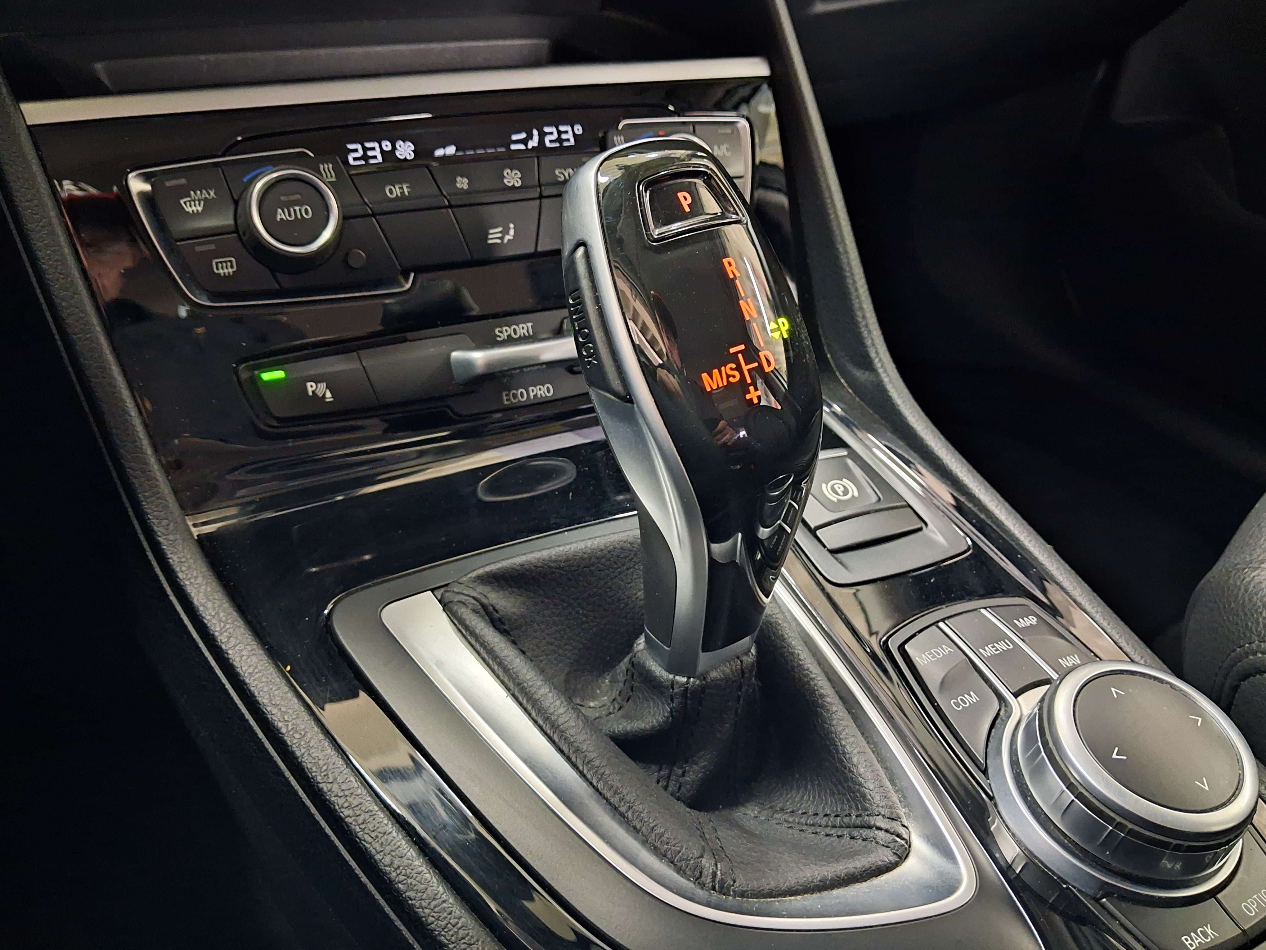 BMW 218 ACTIVE Tourer 218iA JOY Edition/BOITE AUTO/GARANTI