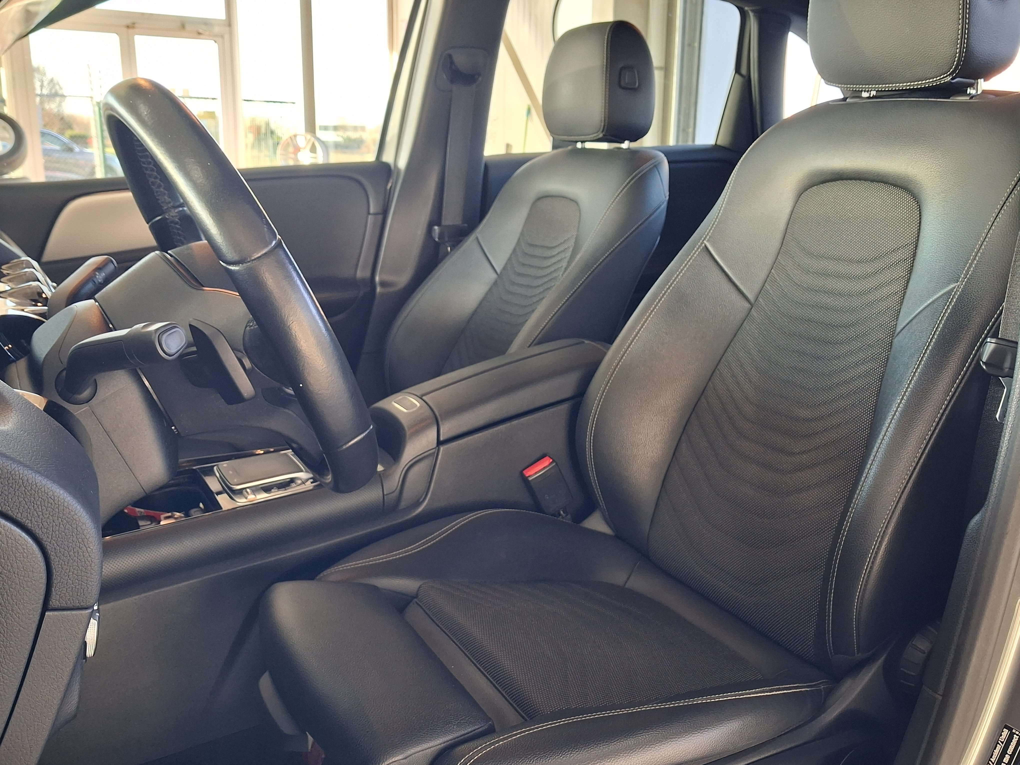 Mercedes-Benz B 180 B 180 d 7G-DCT / NAVI / CAMERA / JANTES / GARANTIE