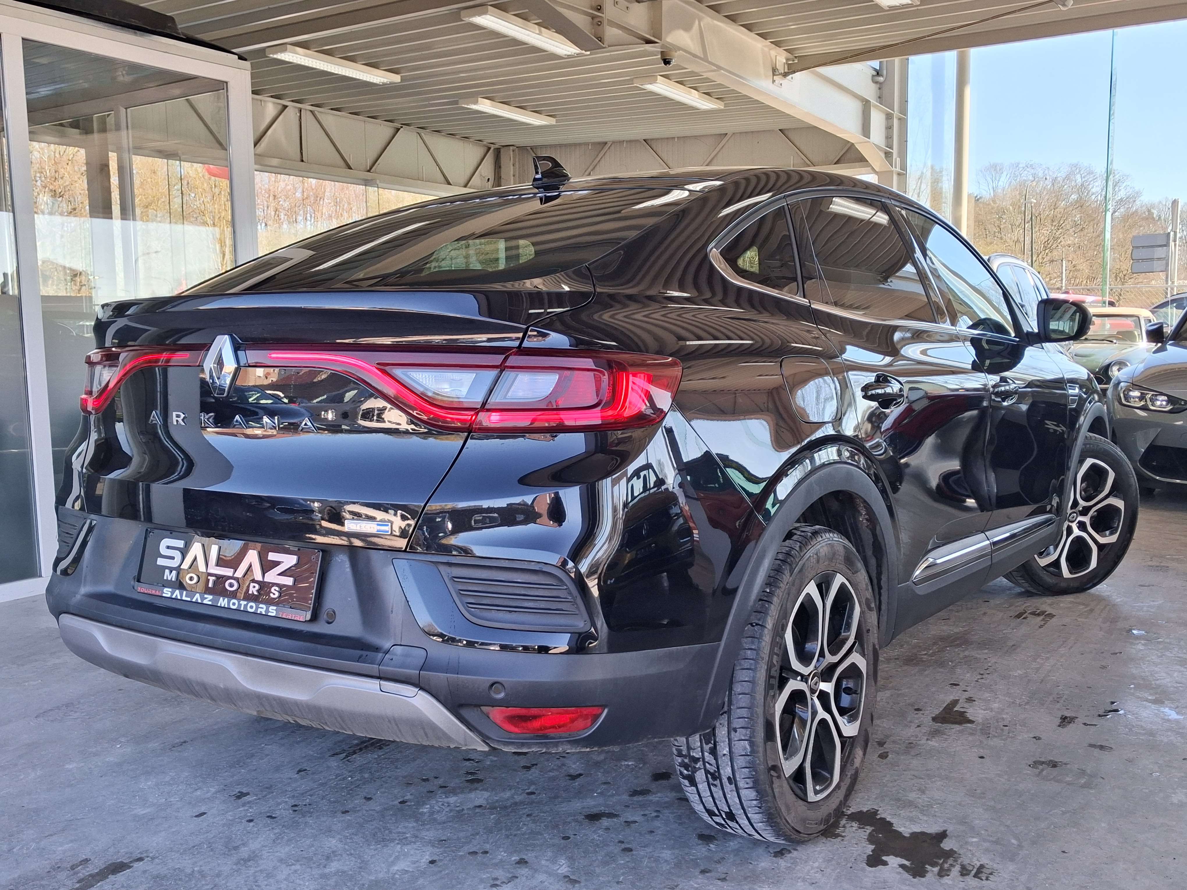 Renault Arkana Arkana 1.6 HYBRID E-TECH_NAVI_CAMERA_1ERPPOP