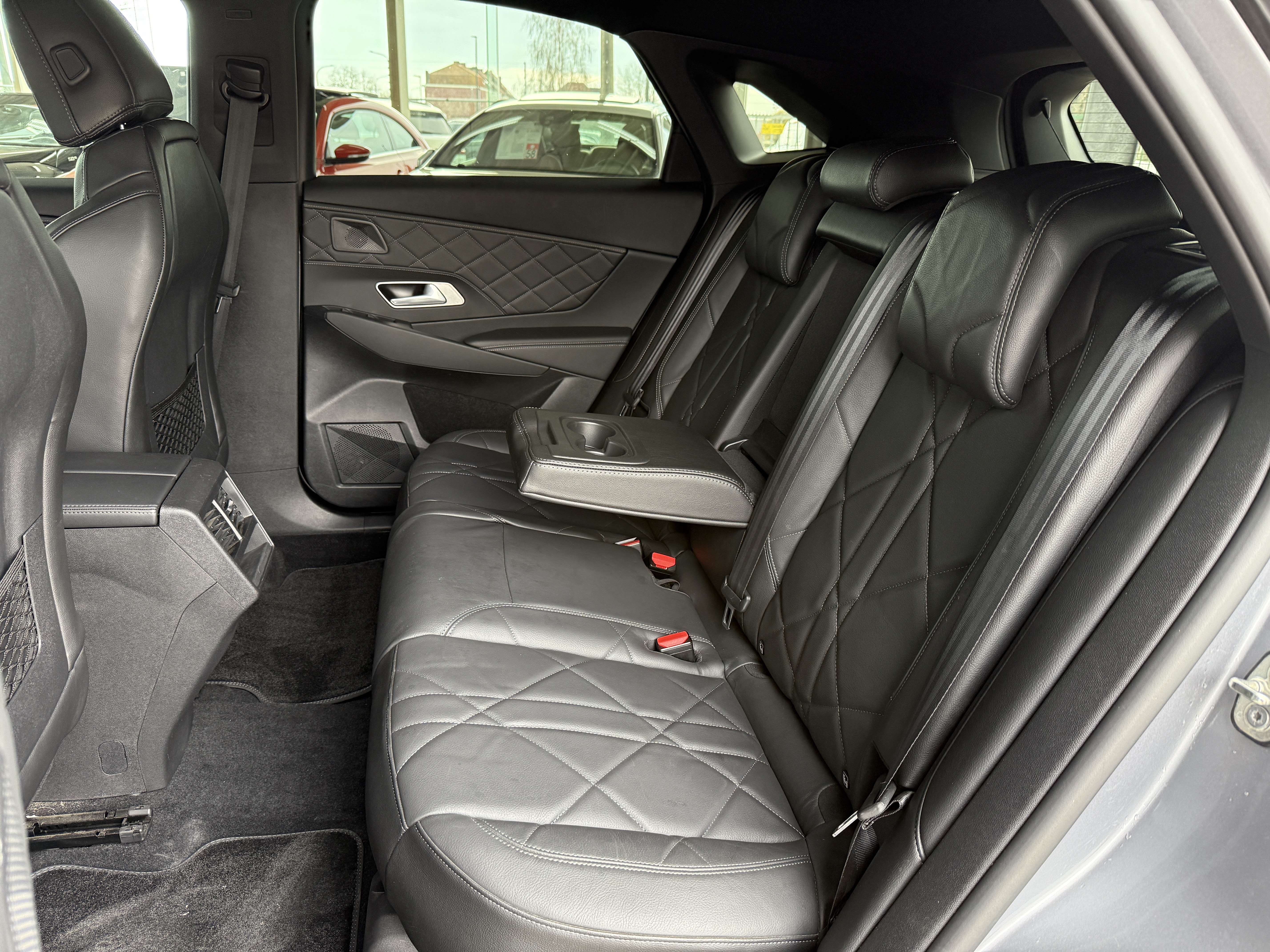 DS Automobiles DS 7 Crossback DS 7 CROSSBACK 1.5 BlueHDi Rivoli_NAVI_CARPLAY_CUI