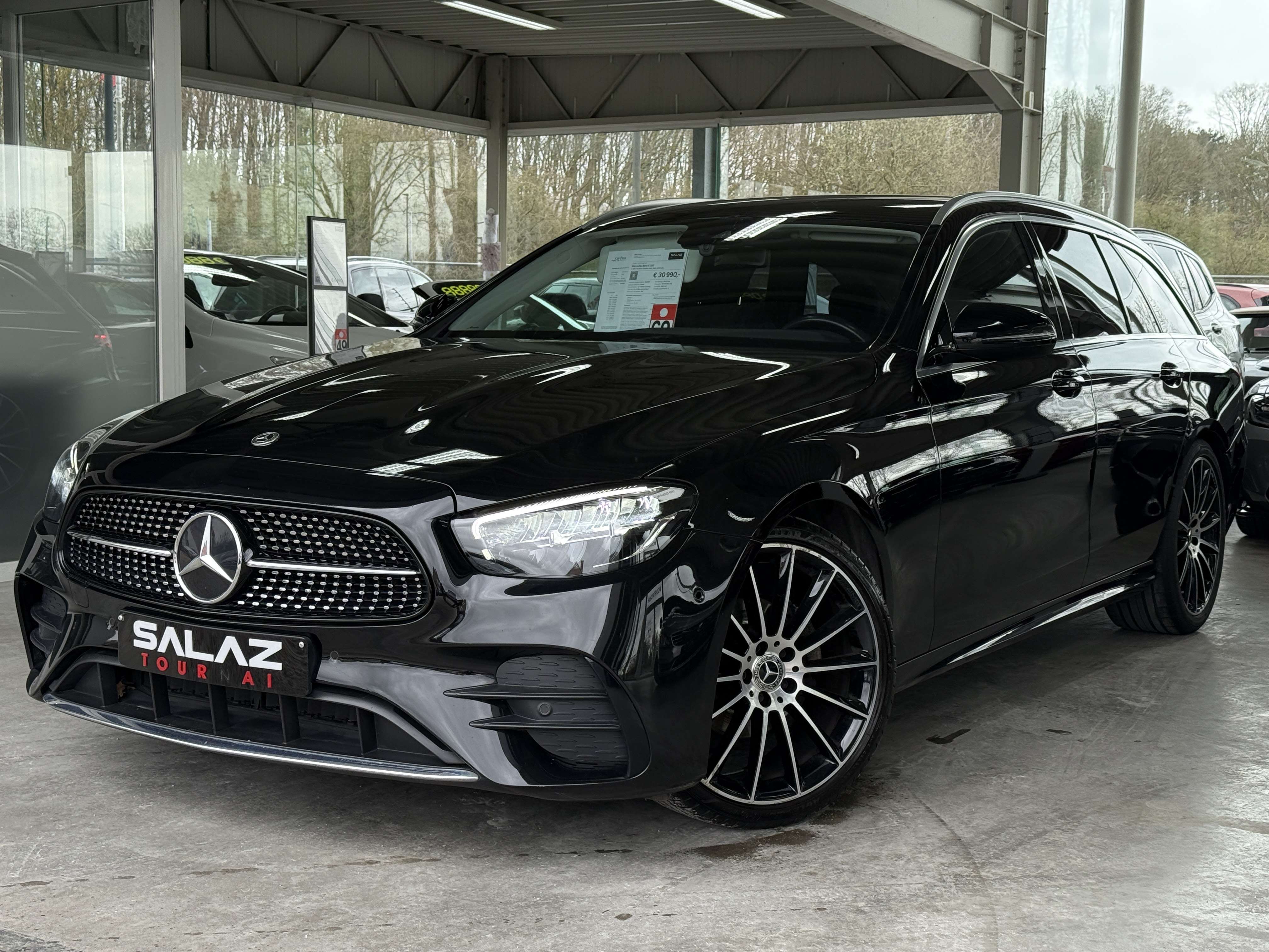Mercedes-Benz E 200 E 200 d Business Solution AMG_NAVI_SEMICUIR_