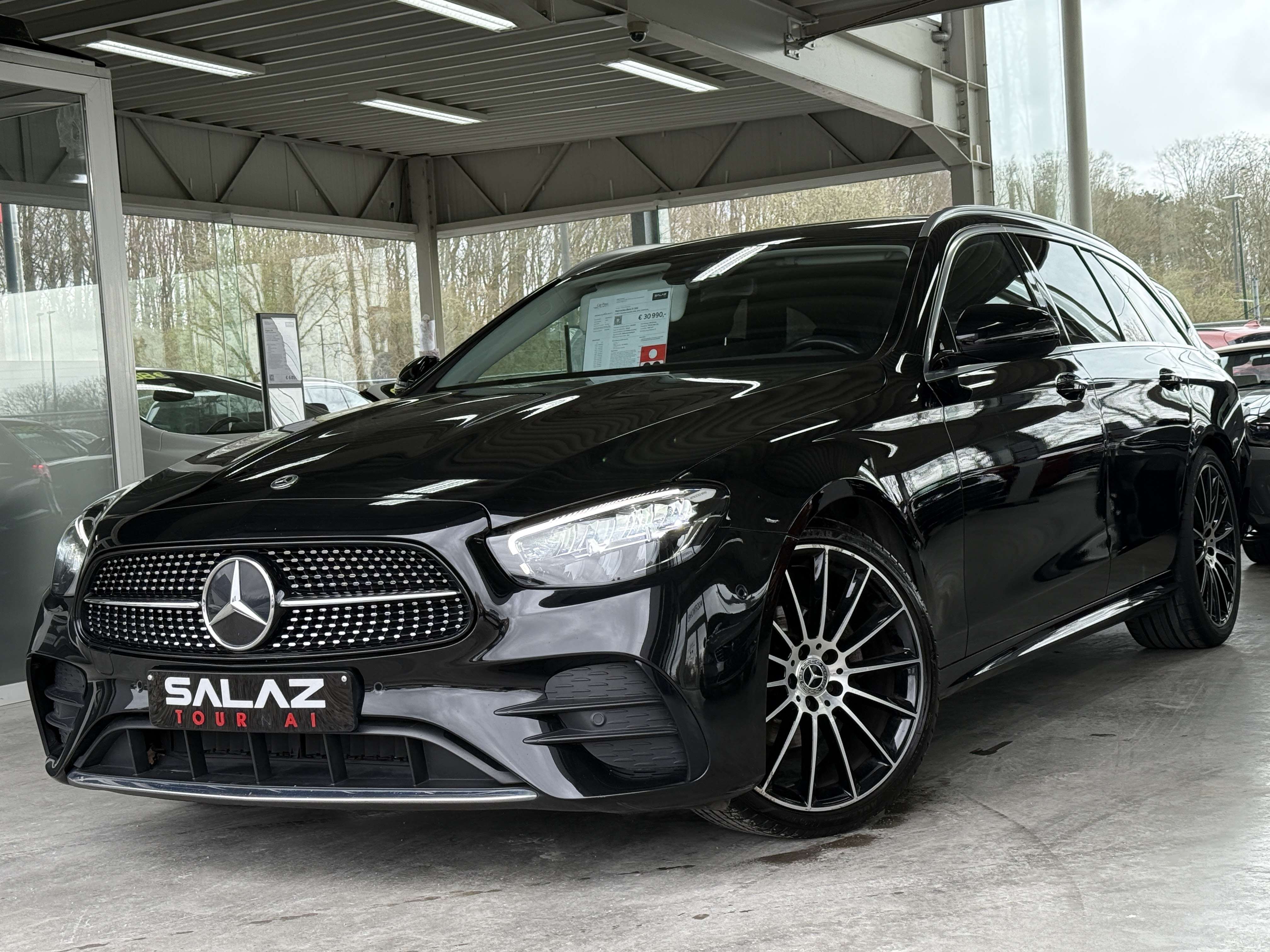 Mercedes-Benz E 200 E 200 d Business Solution AMG_NAVI_SEMICUIR_
