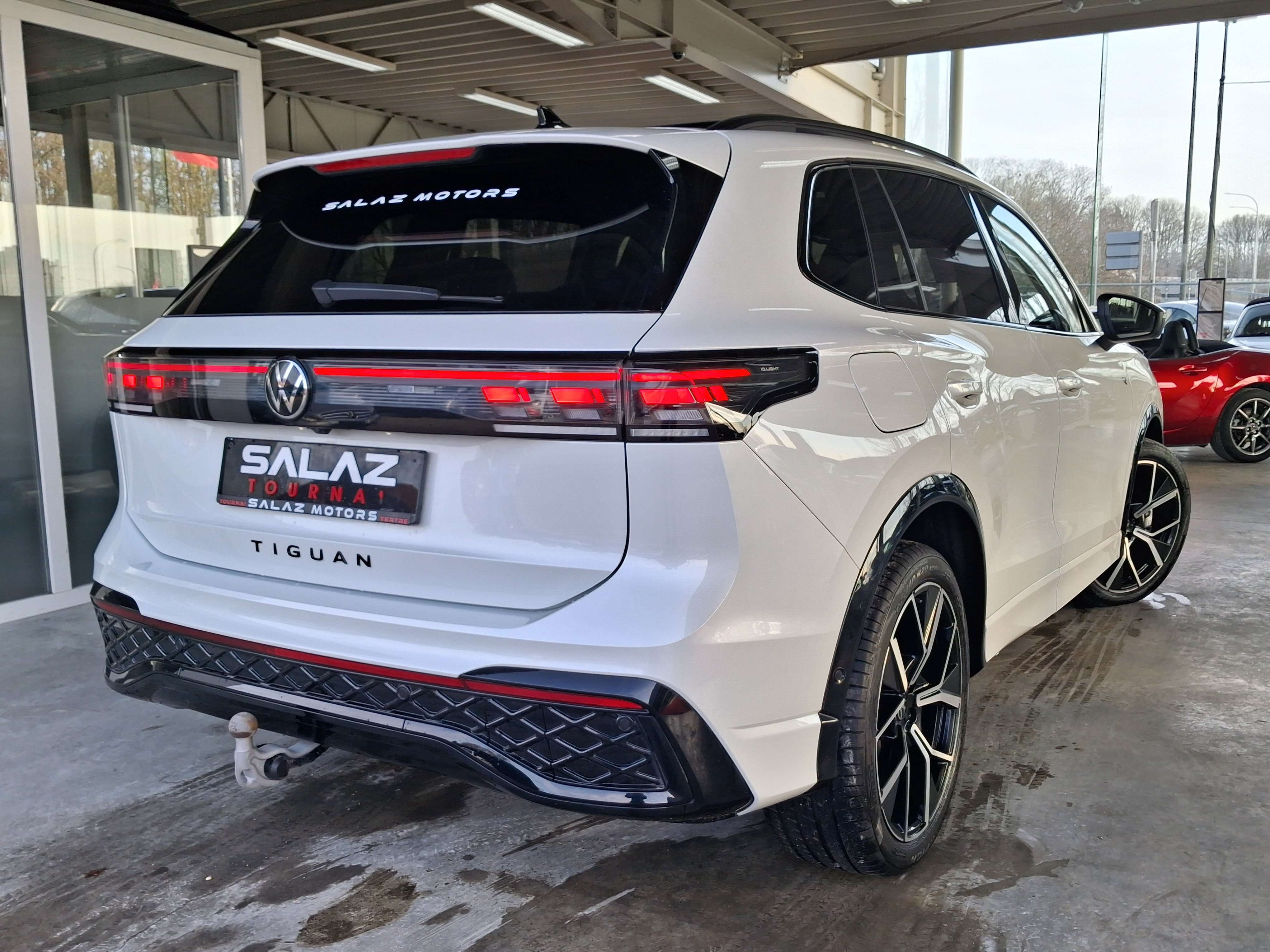 Volkswagen Tiguan Tiguan 2.0 TDI SCR R-Line DSG/1 ER PROP/22.700KMS/