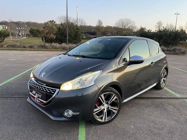 Peugeot 208 1.6 THP 200 GTI 3P