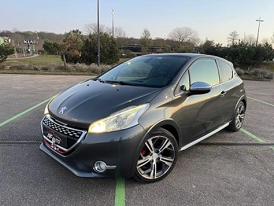 Peugeot 208 1.6 THP 200 GTI 3P