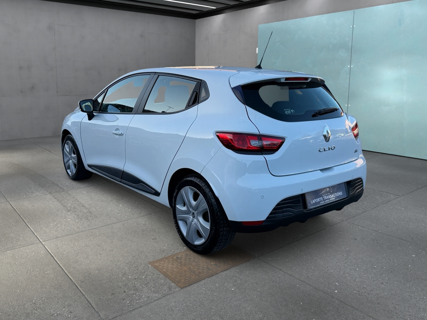 Renault CLIO IV 1.5 DCI 90CH ENERGY BUSINESS 82G 5P