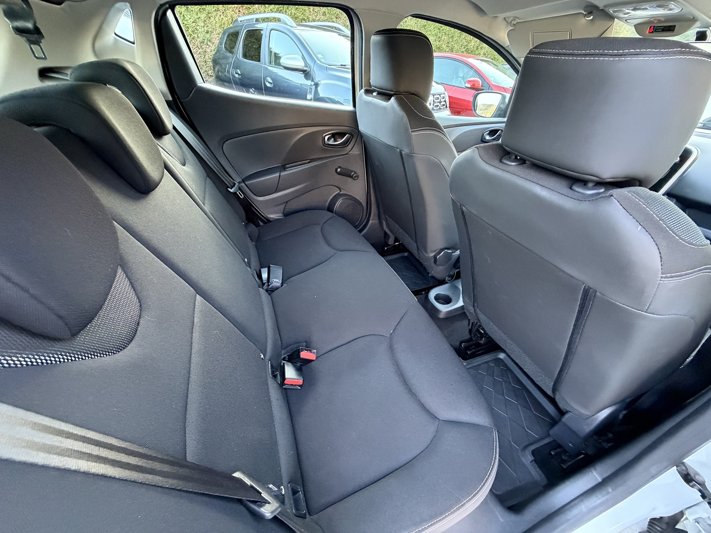Renault CLIO IV 1.5 DCI 90CH ENERGY BUSINESS 82G 5P