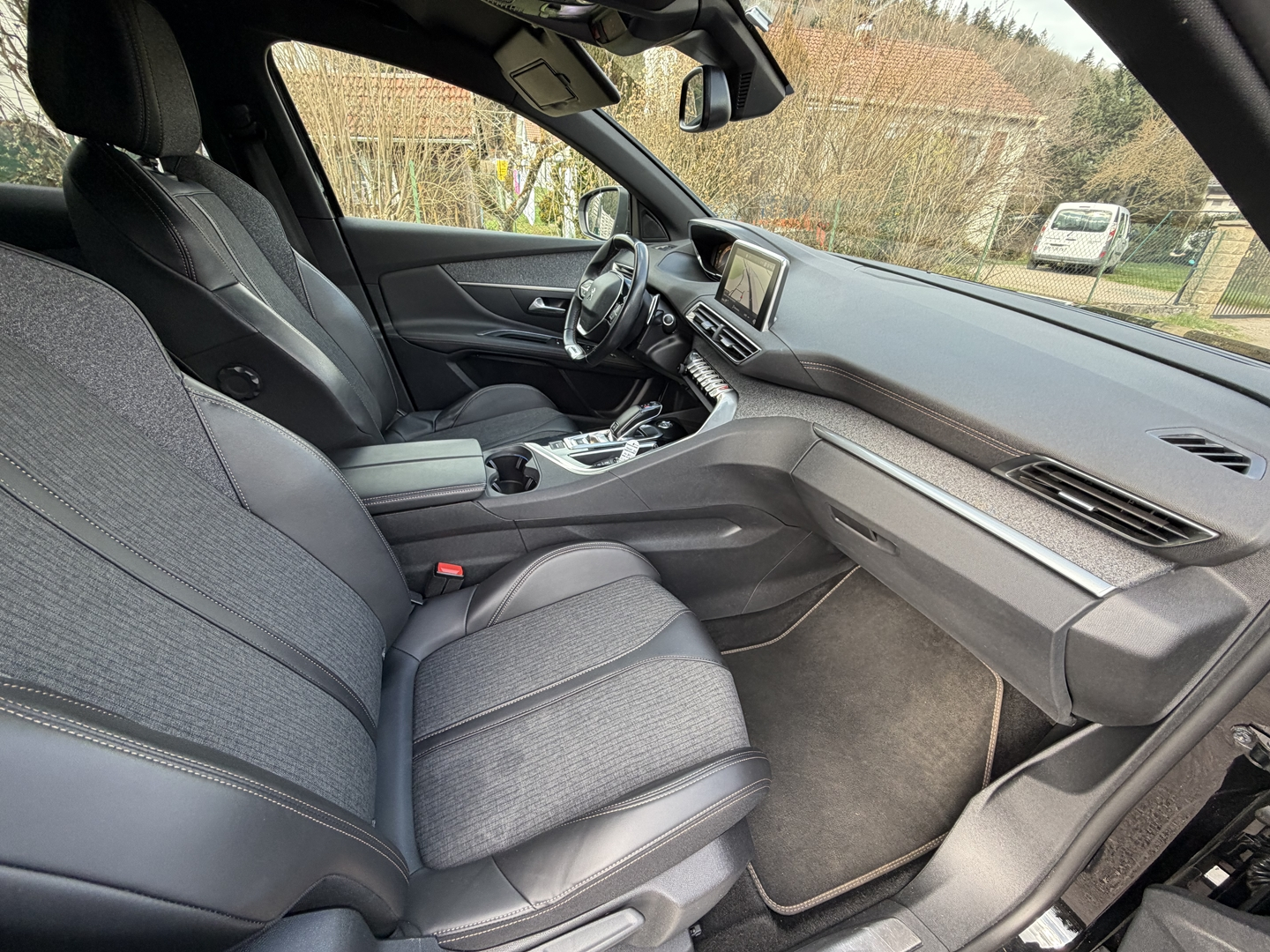 Peugeot 3008 1.5 BLUEHDI 130CH E6.C GT LINE S&S EAT8