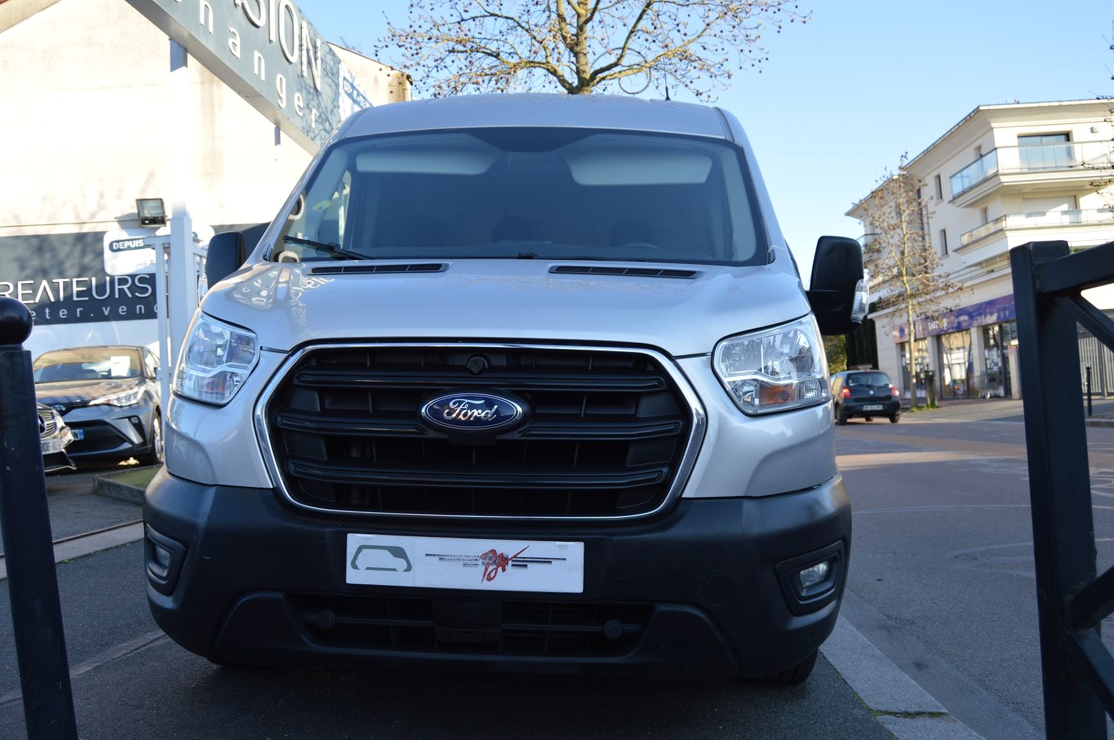 Ford TRANSIT 2T FG T330 L2H2 2.0 ECOBLUE 130CH S&S TREND BUSINESS