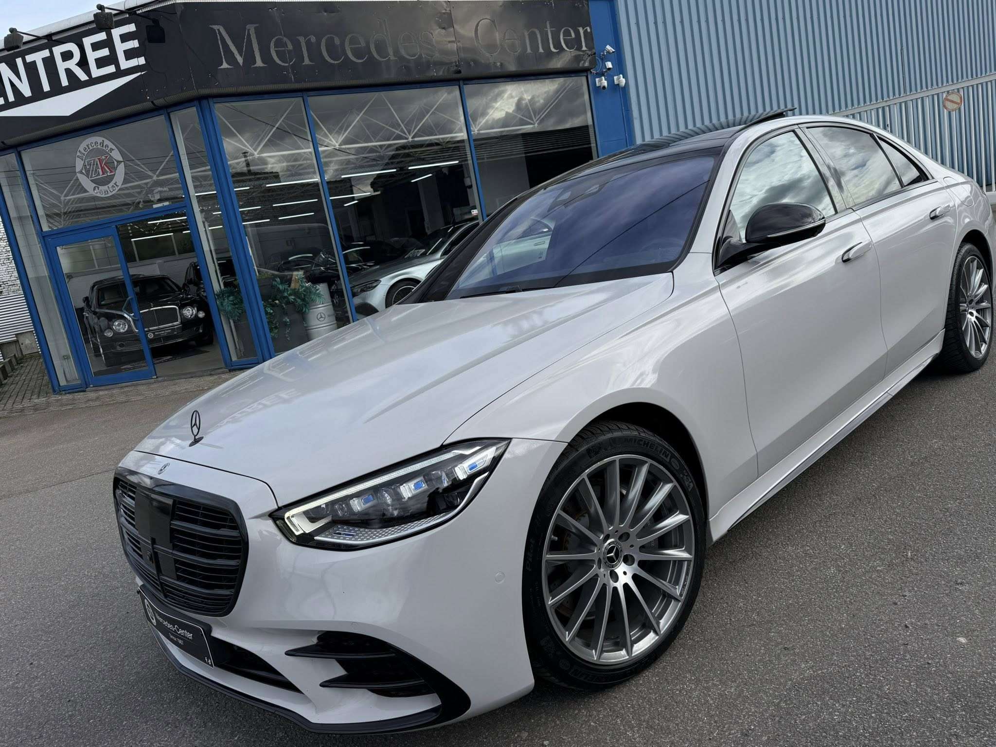 Mercedes-Benz S 580 e AMG L * PACK AMG * AIRMATIC * PANORAMIQUE * FULL