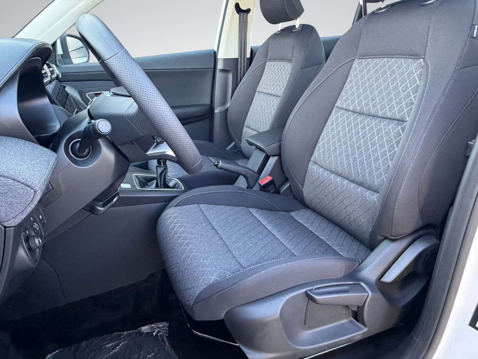MG ZS ZS 1.5 / Navi / Caméra / Véhicule NEUF