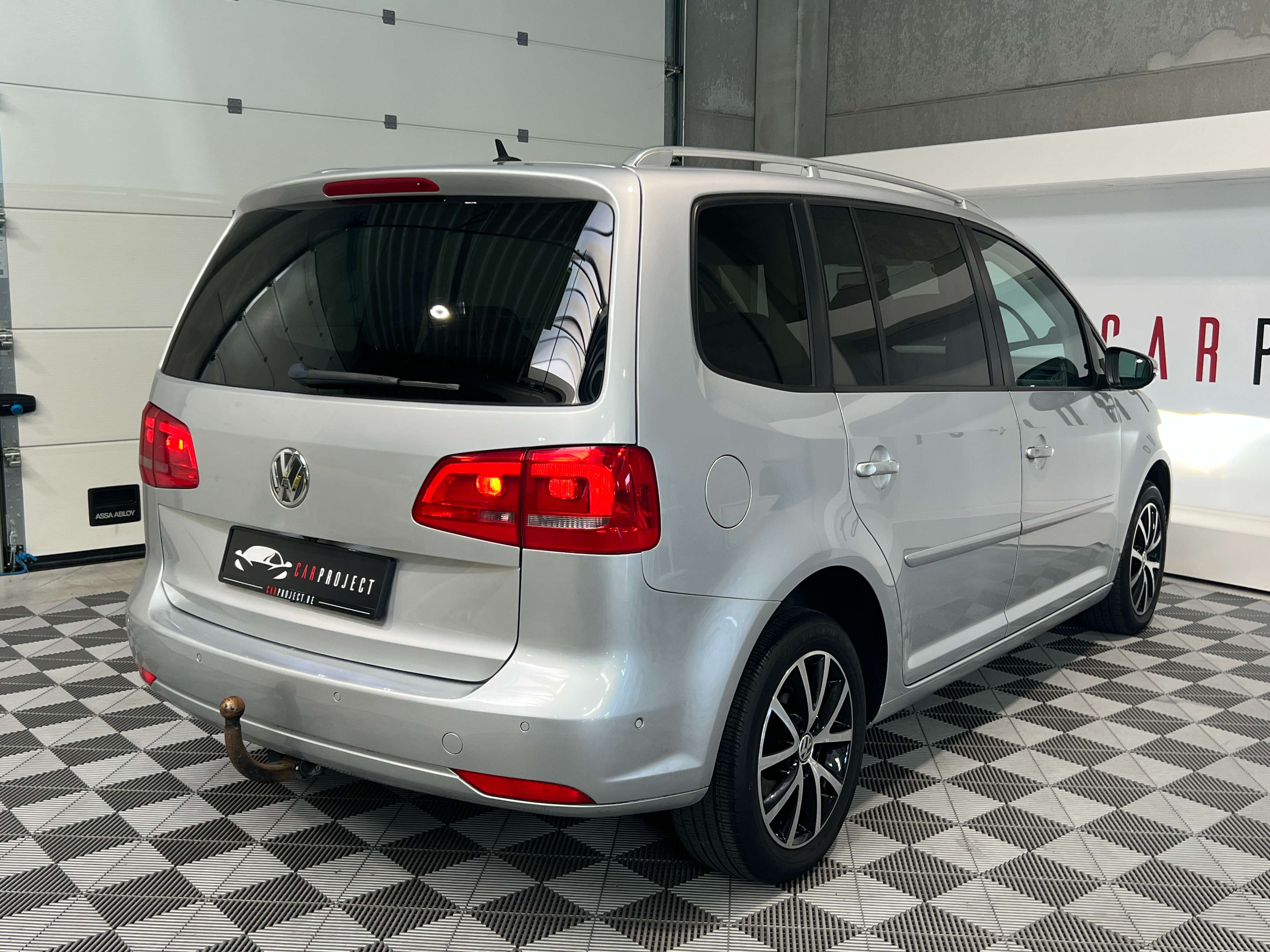 Volkswagen Touran 1.4 TSI Highline DSG/CLIM AUTO/ PDC AV+ARR+CAM/