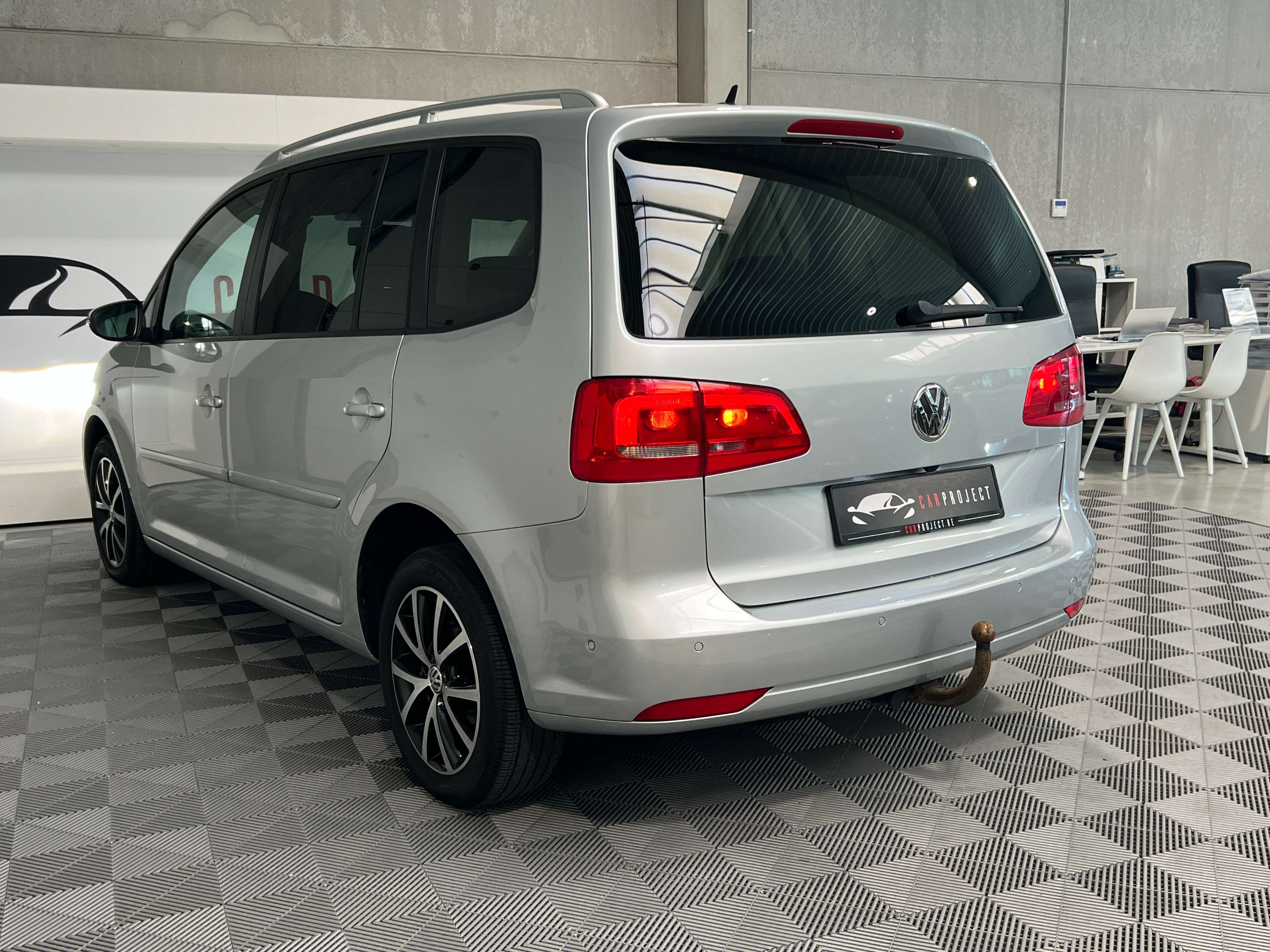 Volkswagen Touran 1.4 TSI Highline DSG/CLIM AUTO/ PDC AV+ARR+CAM/