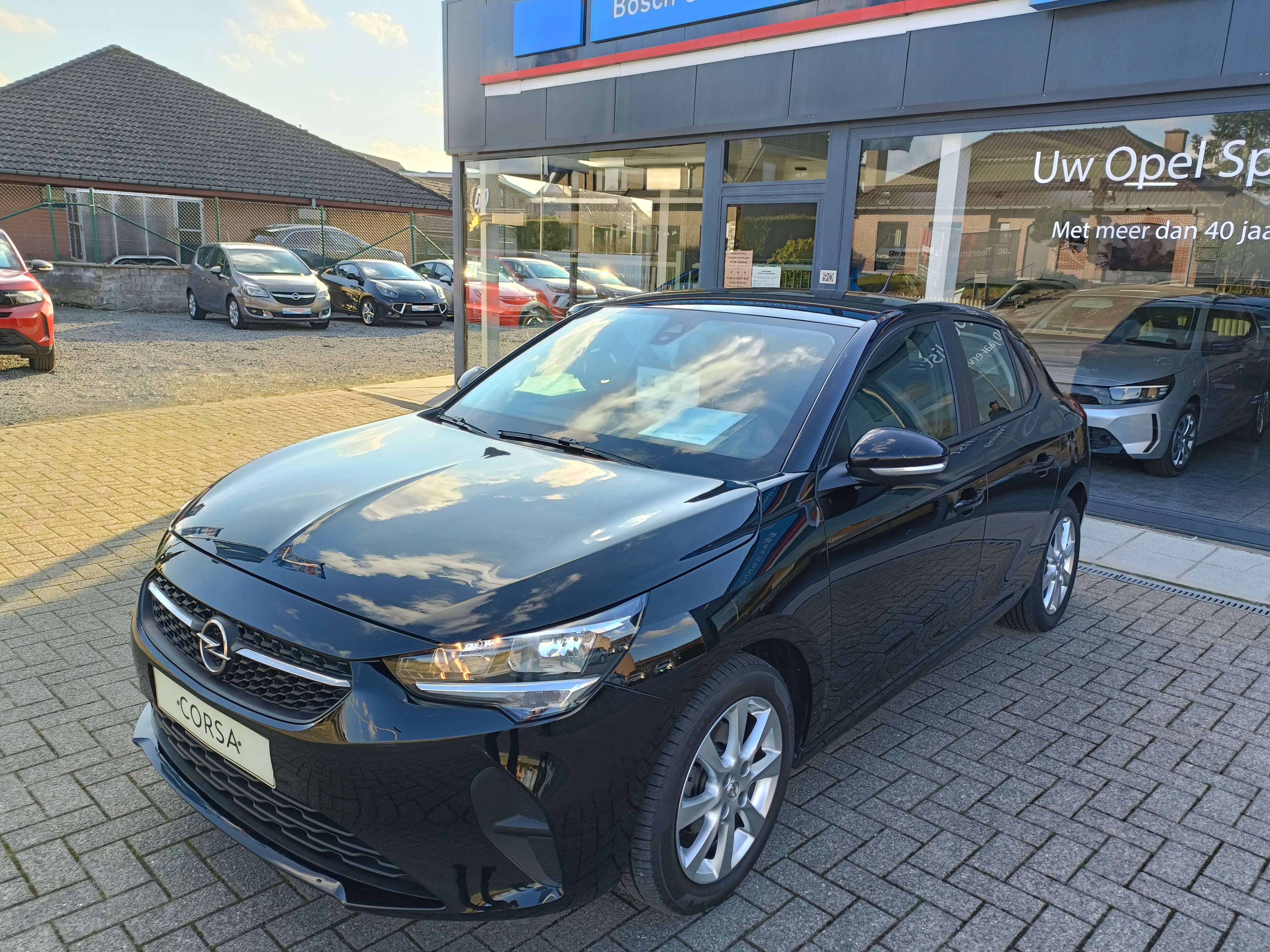 Opel Corsa Corsa 1.2i Edition S/S 75pk 16.619 km ! NAVI DAB
