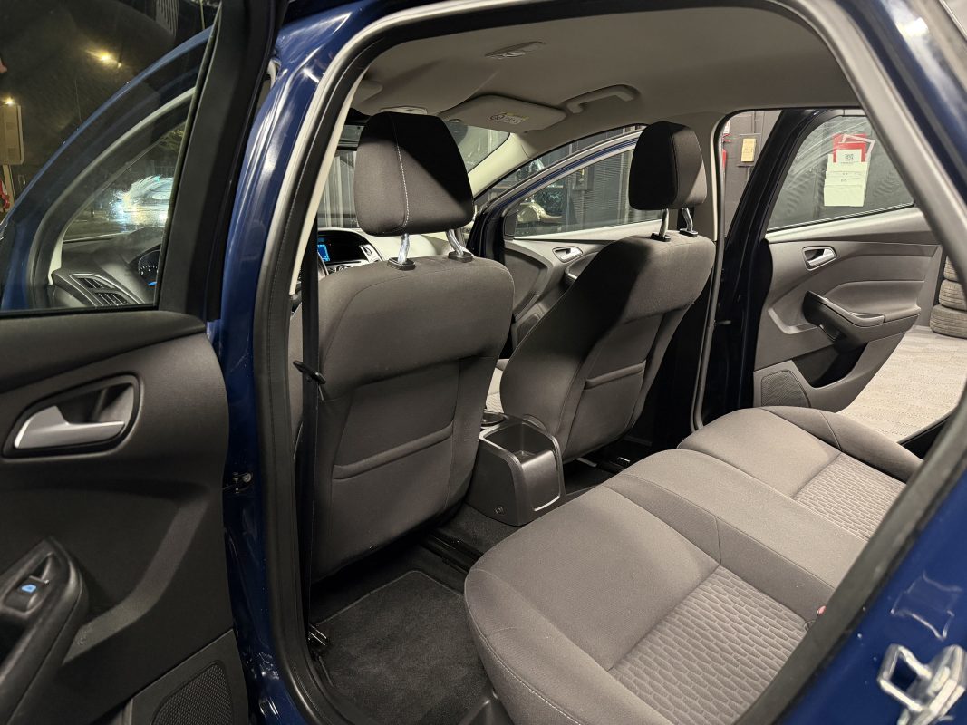 Ford Focus 3 III 1.0 ECOBOOST 100 Cv 35 800 Kms ORIGINE FRANCE / CRIT AIR 1 - GARANTIE AN