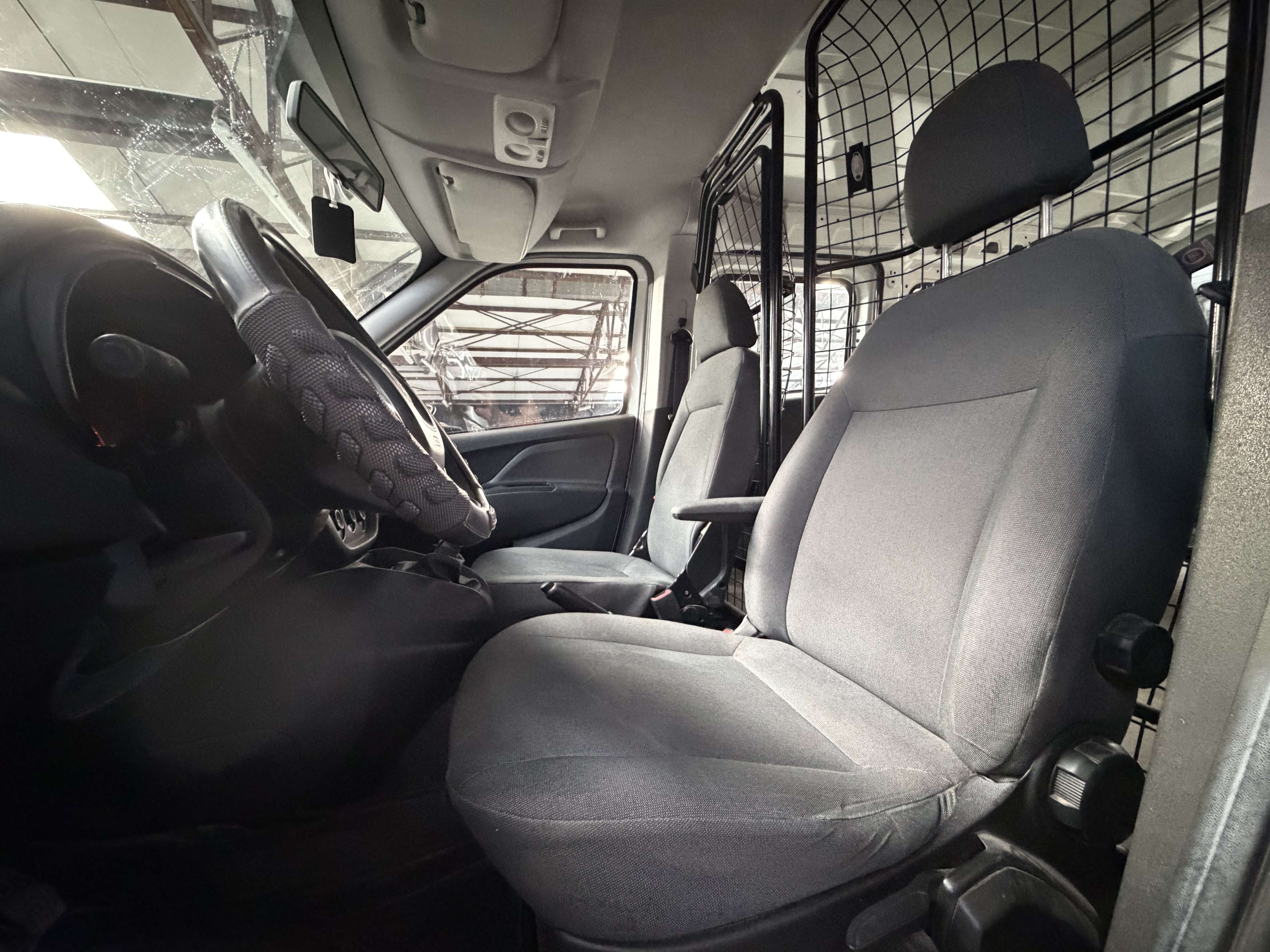 Fiat Doblo 1.3 D * UTILITAIRE * ATT REMORQUE * CLIM * BT