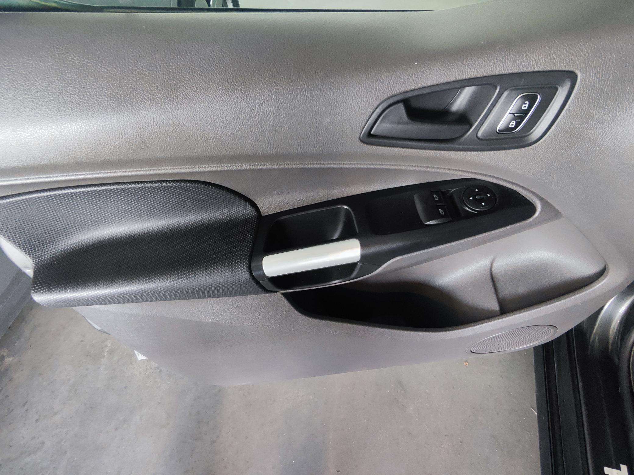 Ford Transit Connect 210 1.5 TDCi Ambiente (EU6.2)