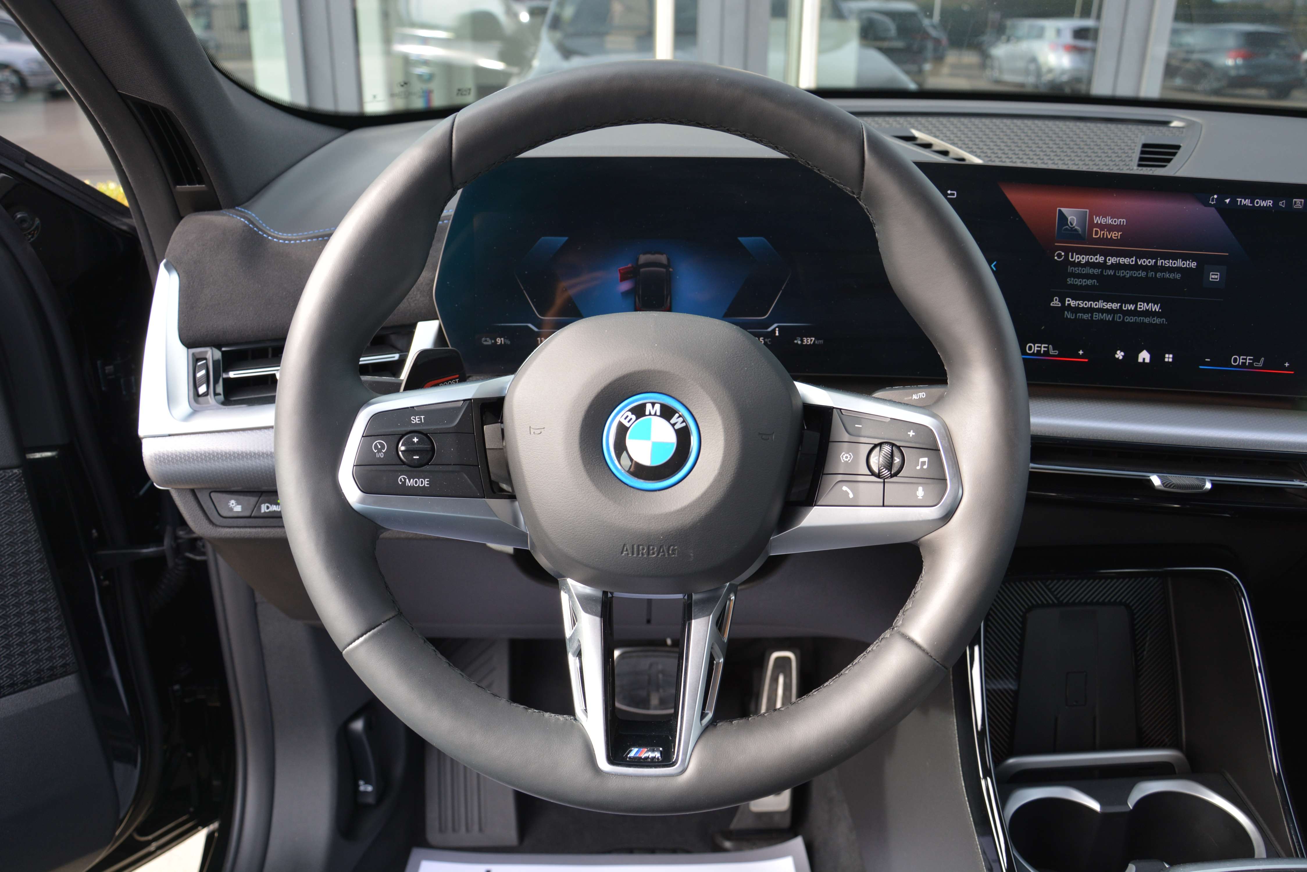 BMW iX2 eDrive20 M Sport/ Camera360°/ LED/ Keyless