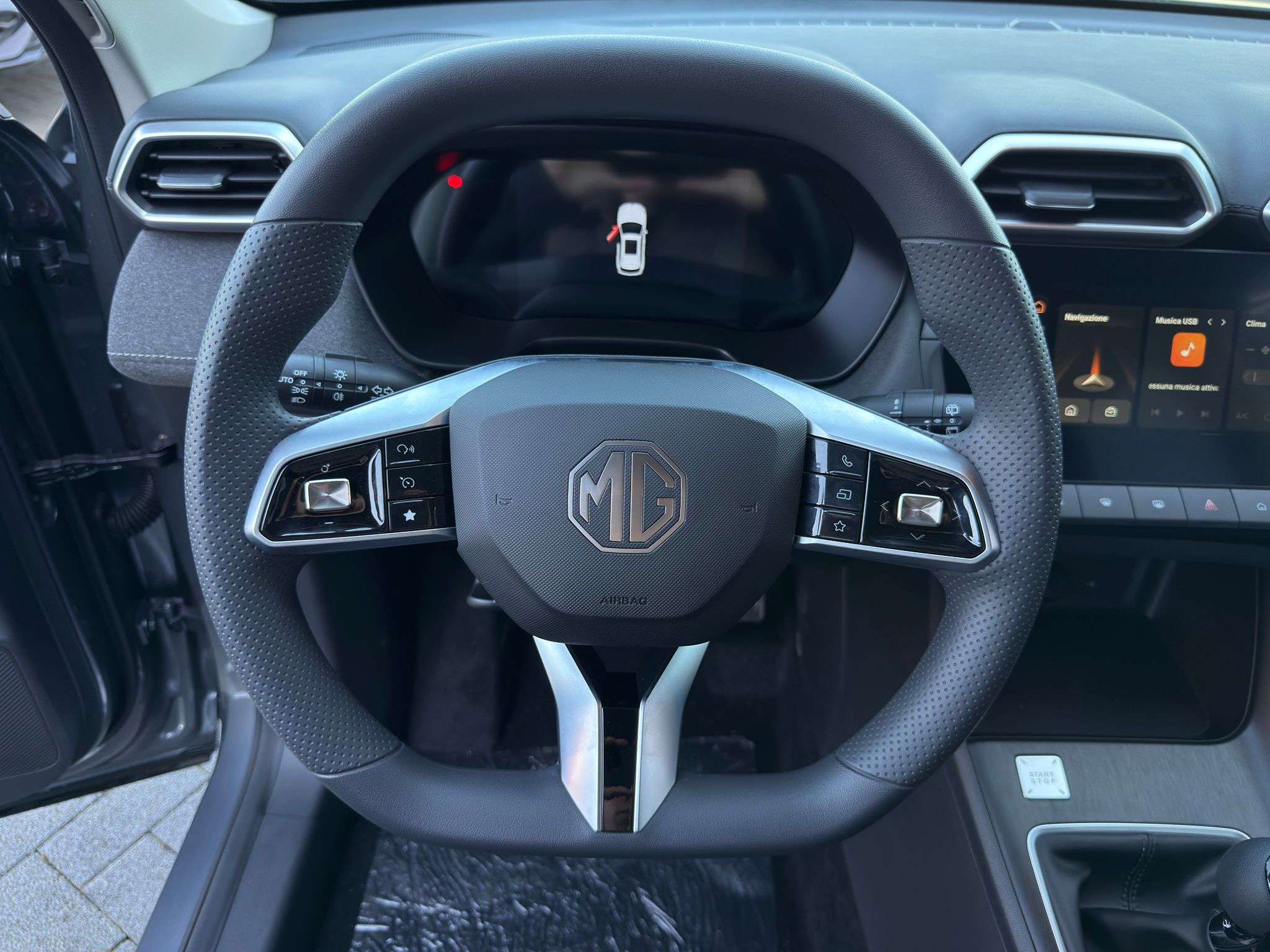 MG ZS 1.5 I Ice Comfort NEW Model !!!