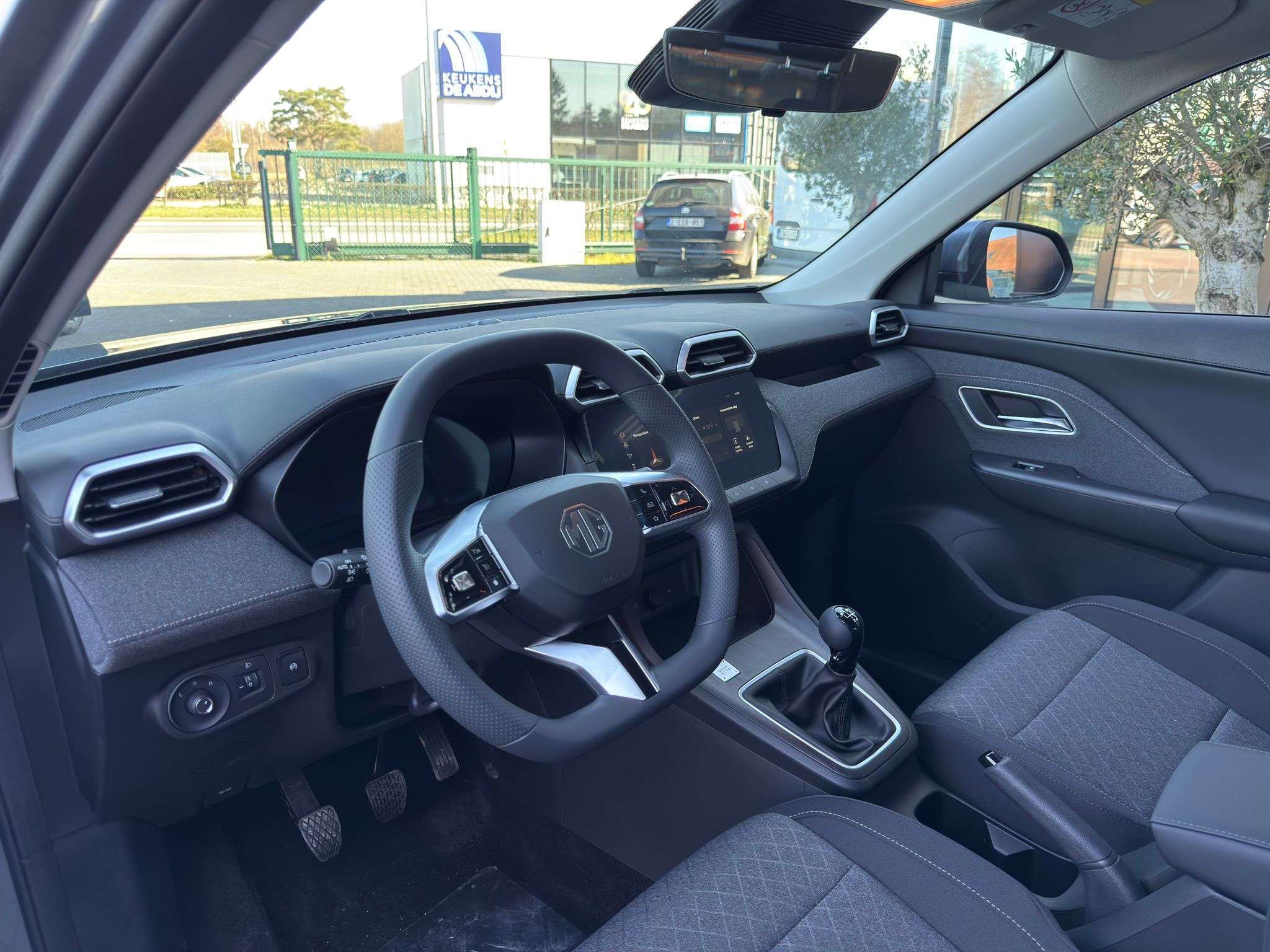 MG ZS 1.5 I Ice Comfort NEW Model !!!