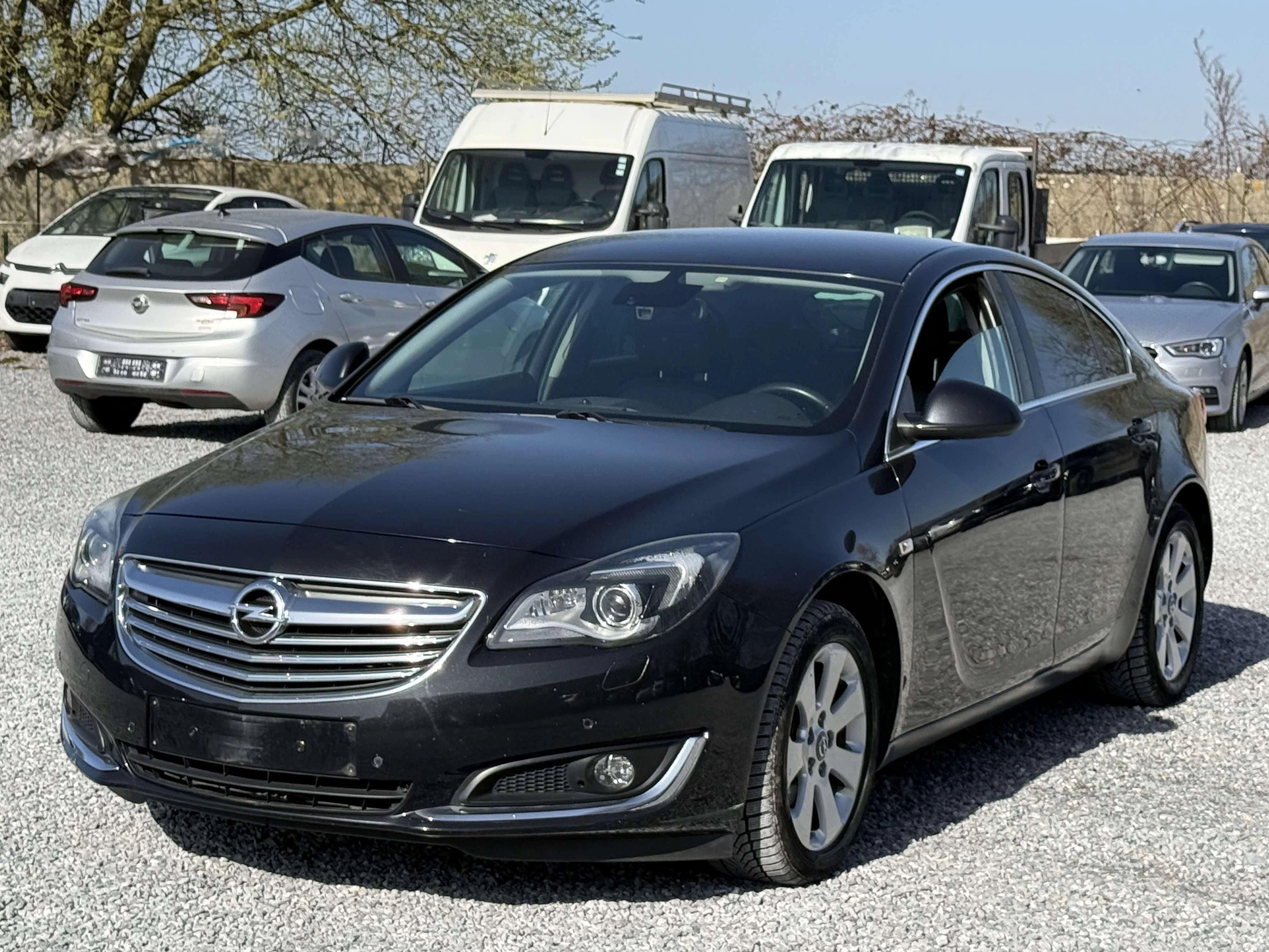 Opel Insignia Insignia 2.0 CDTi Edition Limousine - Xenon - Navi