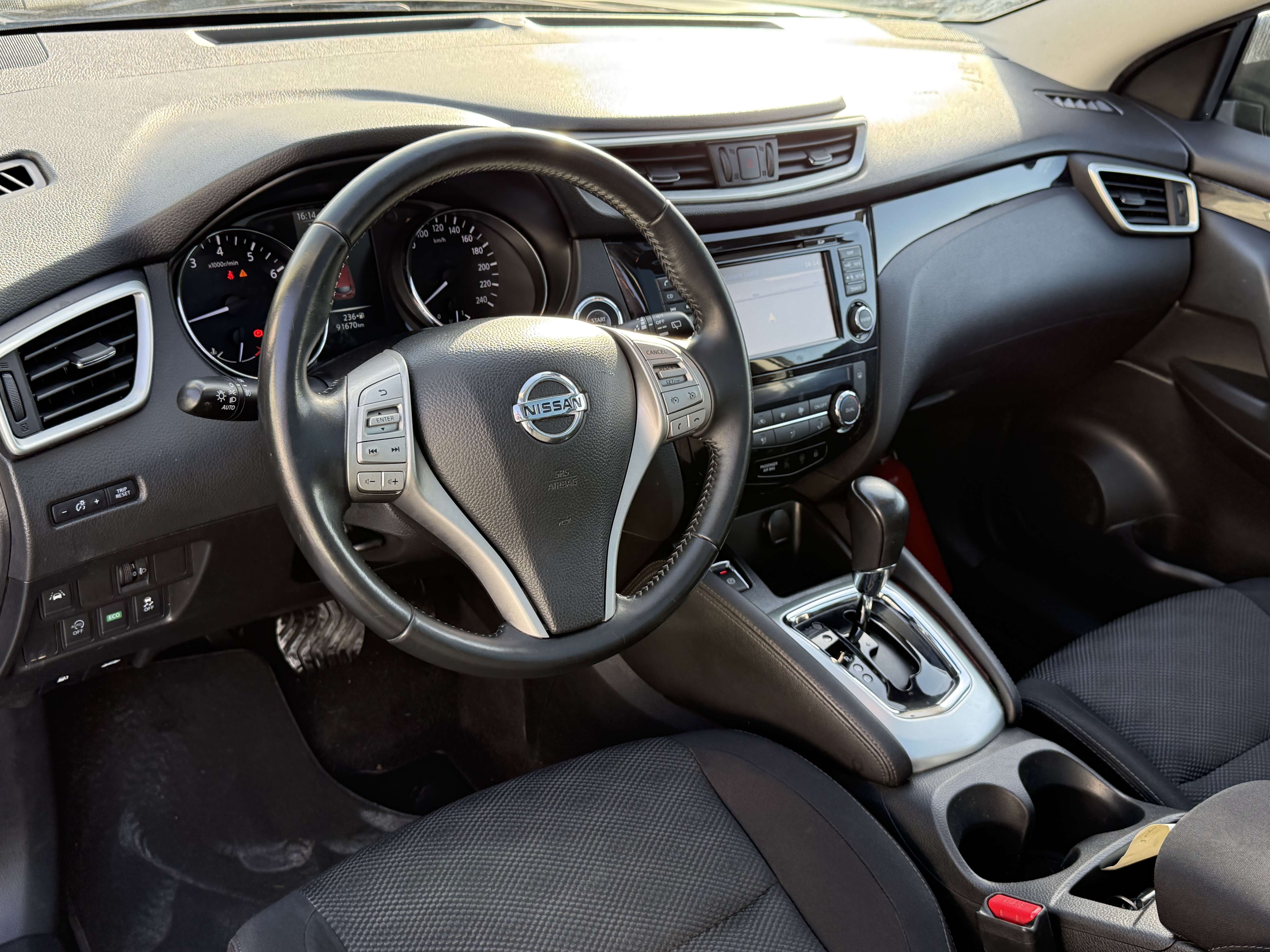 Nissan Qashqai Qashqai 1.2 DIG-T 2WD - Automatique - full Carnet