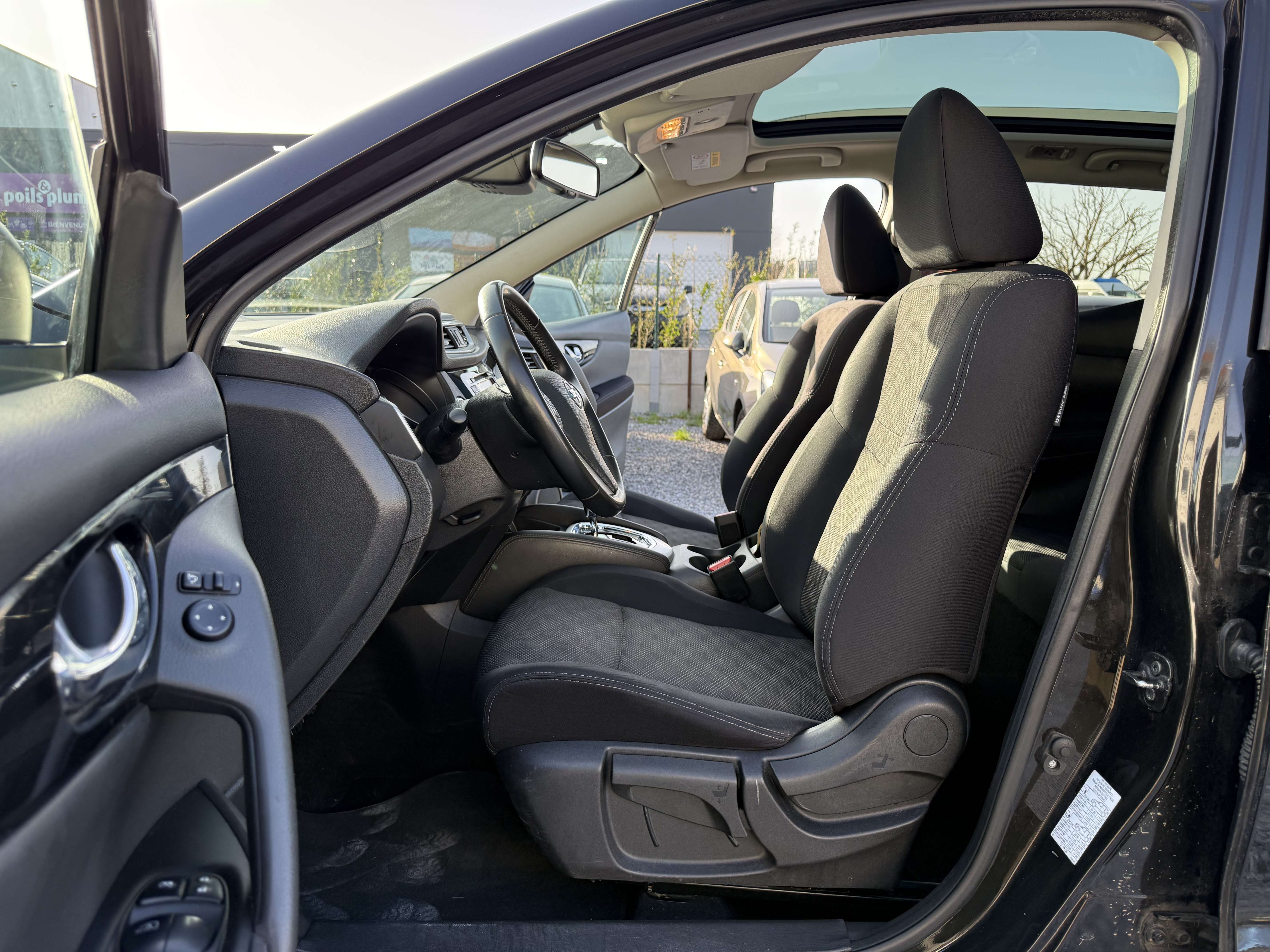 Nissan Qashqai Qashqai 1.2 DIG-T 2WD - Automatique - full Carnet