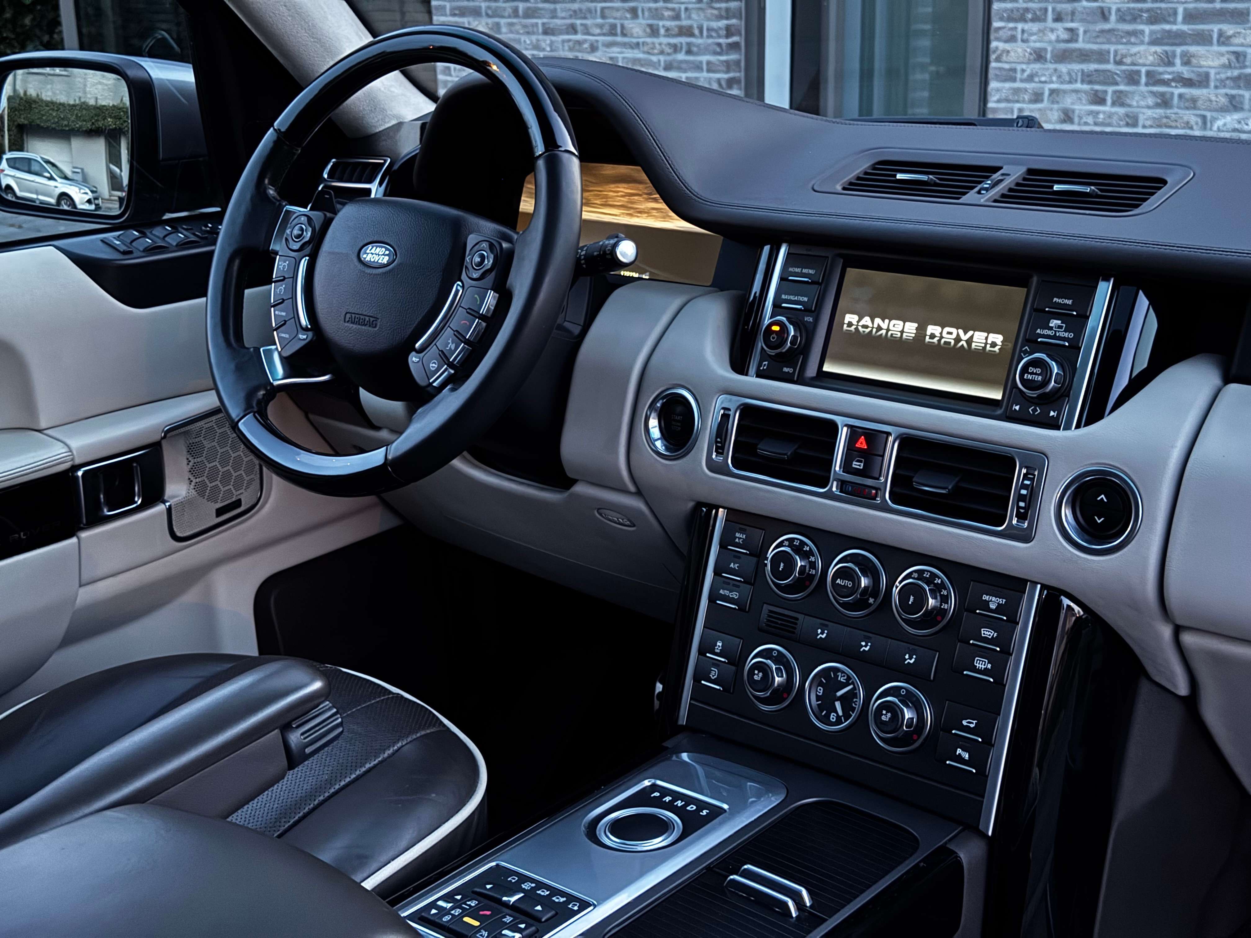 Land Rover Range Rover 4.4 TdV8 Autobiography