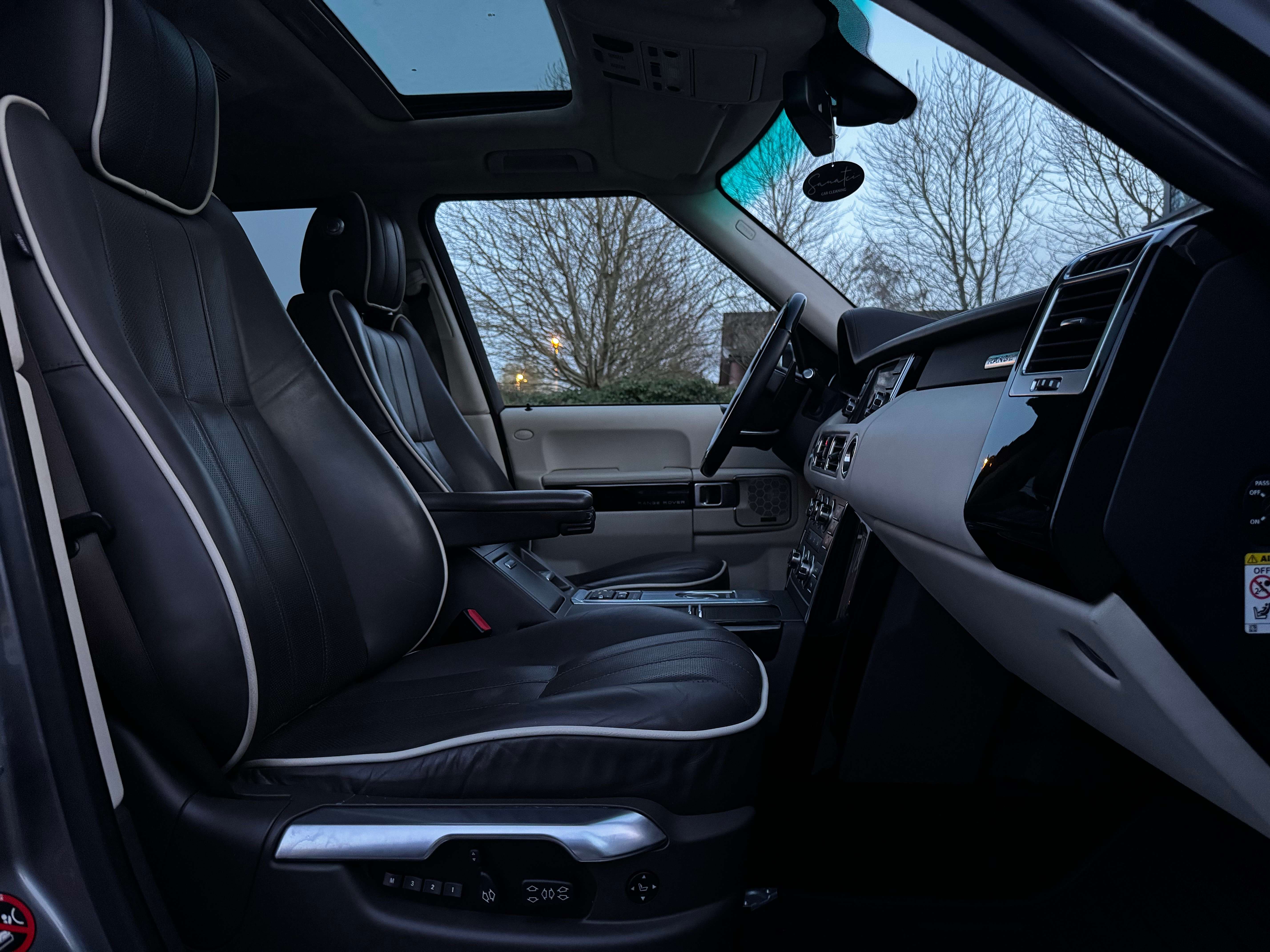 Land Rover Range Rover 4.4 TdV8 Autobiography