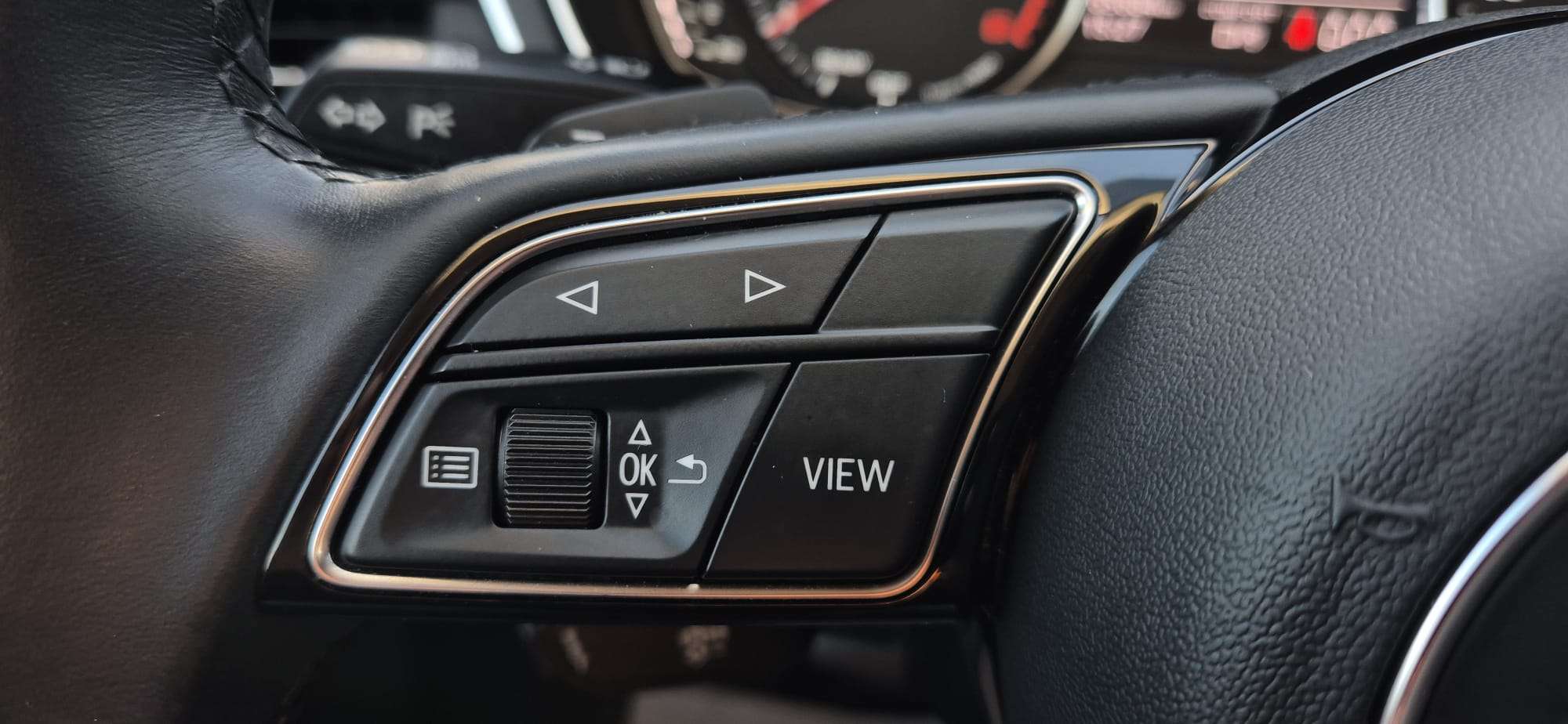 Audi A4 35 TFSI *LEZ BXL 2035 *Automatique*Garantie 12MOIS