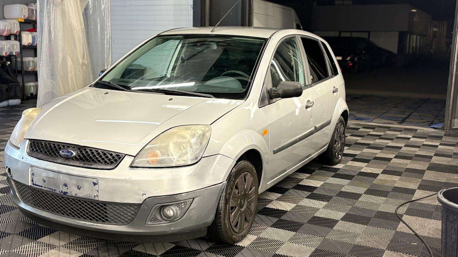 Ford Fiesta Fiesta 1.3i Start