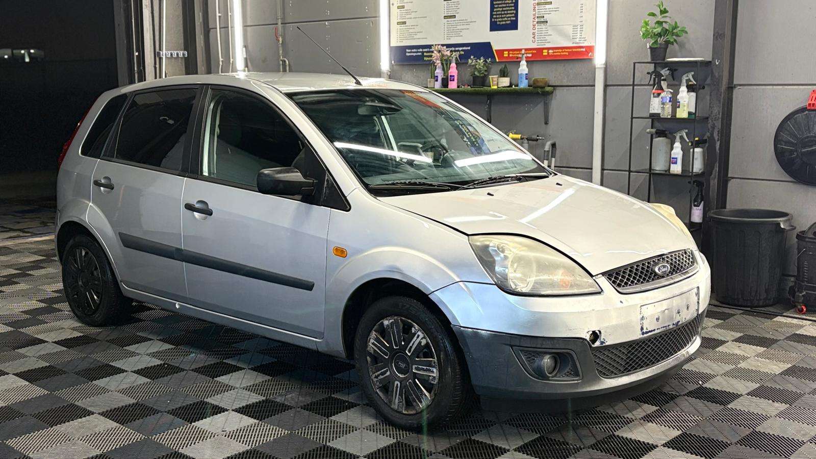Ford Fiesta Fiesta 1.3i Start