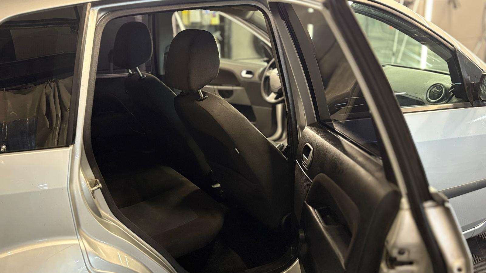 Ford Fiesta Fiesta 1.3i Start