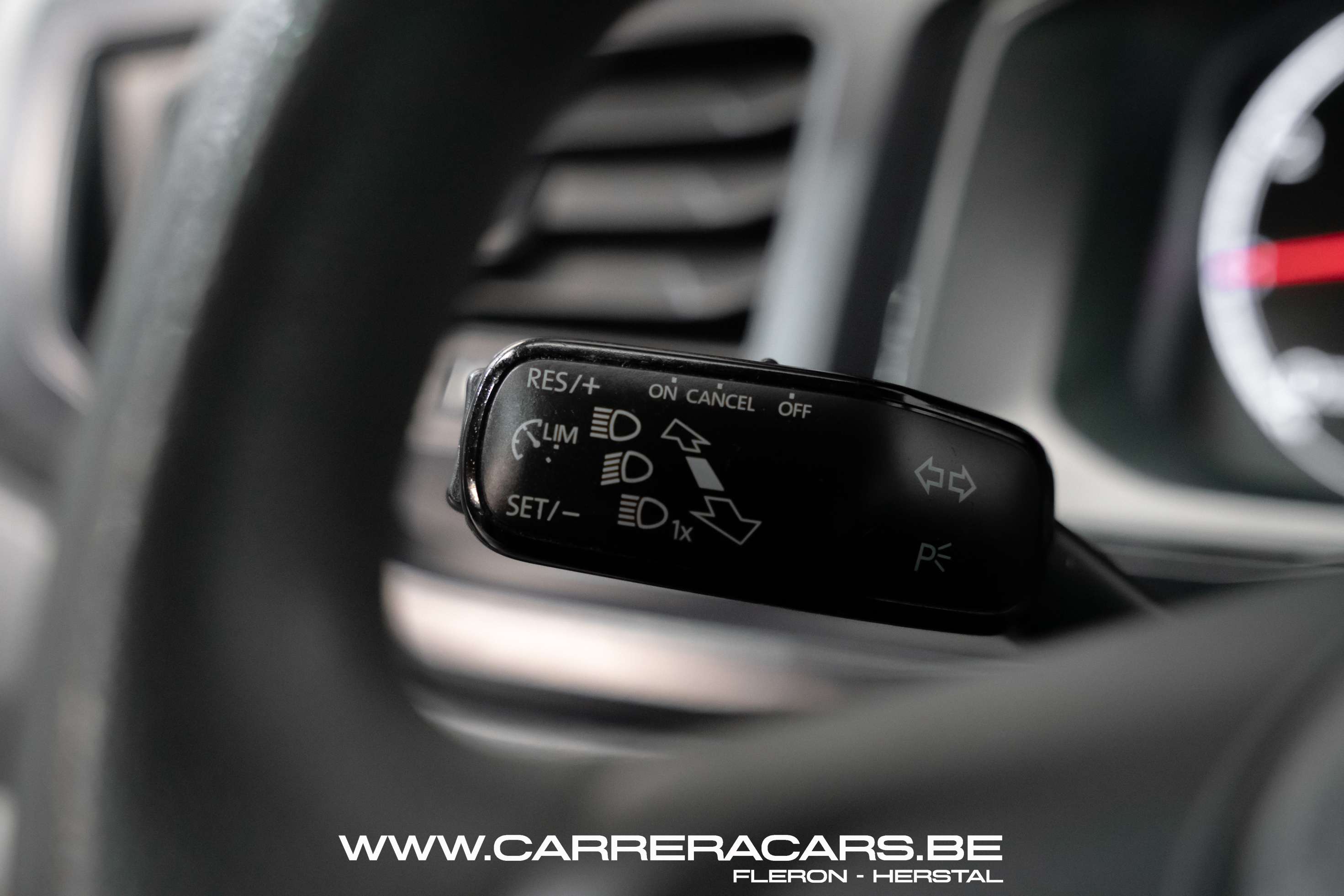Volkswagen Polo 1.0i R-Line*|CRUISE*AIRCO*GARANTIE 12 MOIS*|