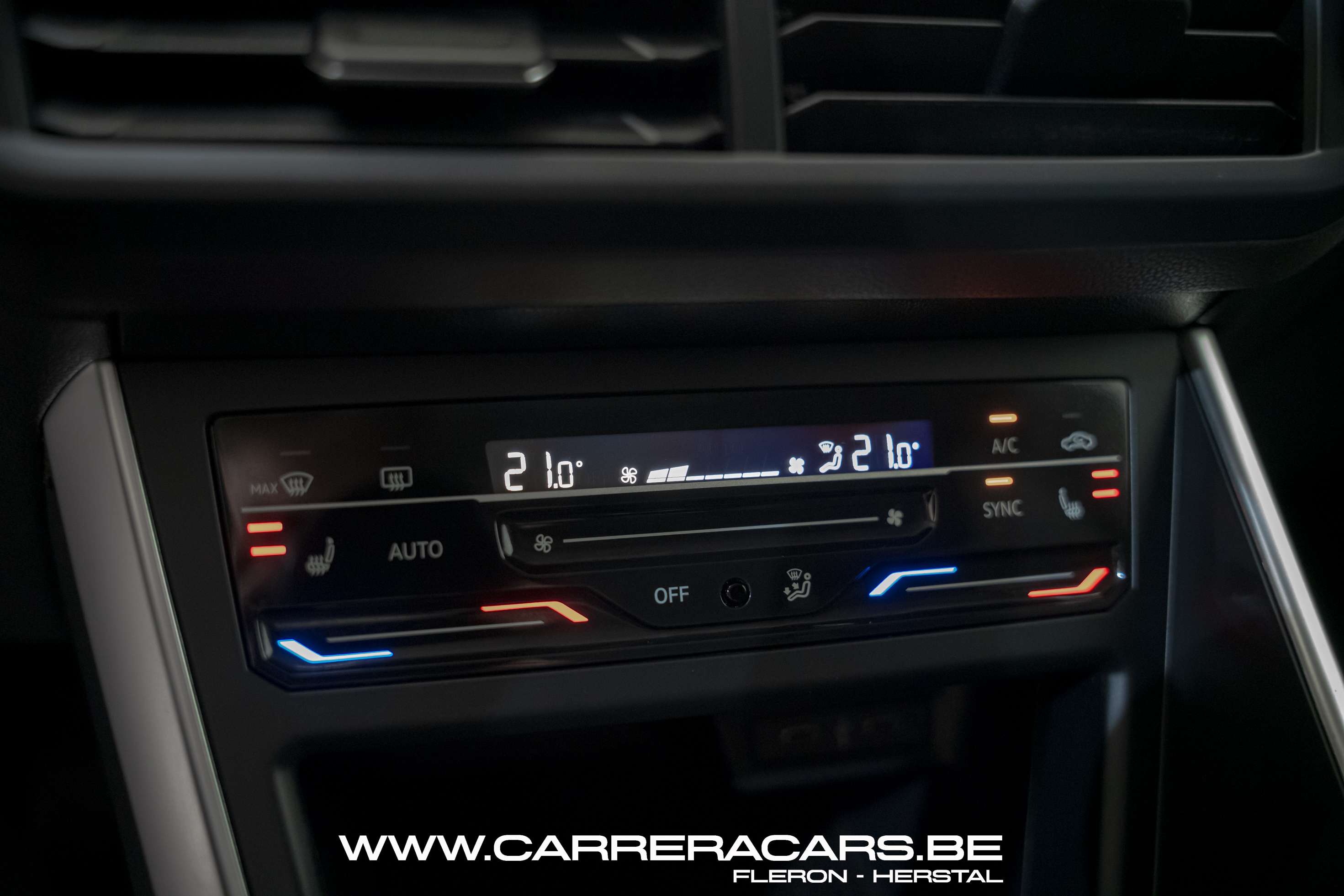 Volkswagen Polo 1.0 TSI R-Line*|CARPLAY*CRUISE*SG CHAUFF*GARANTIE