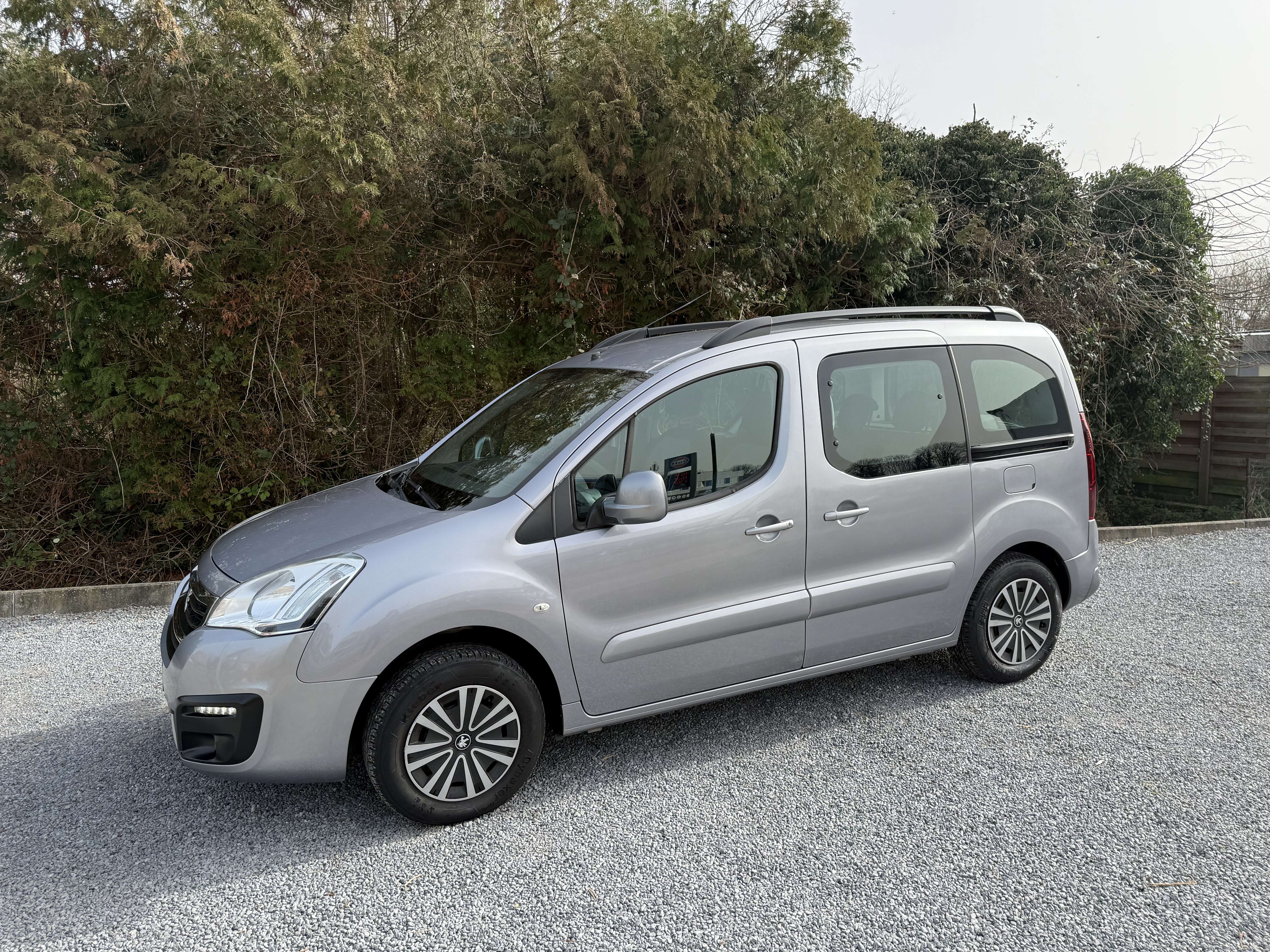 Peugeot Partner 1.6 BlueHDI * AIRCO * EURO 6 * 1 JAAR GARANTIE