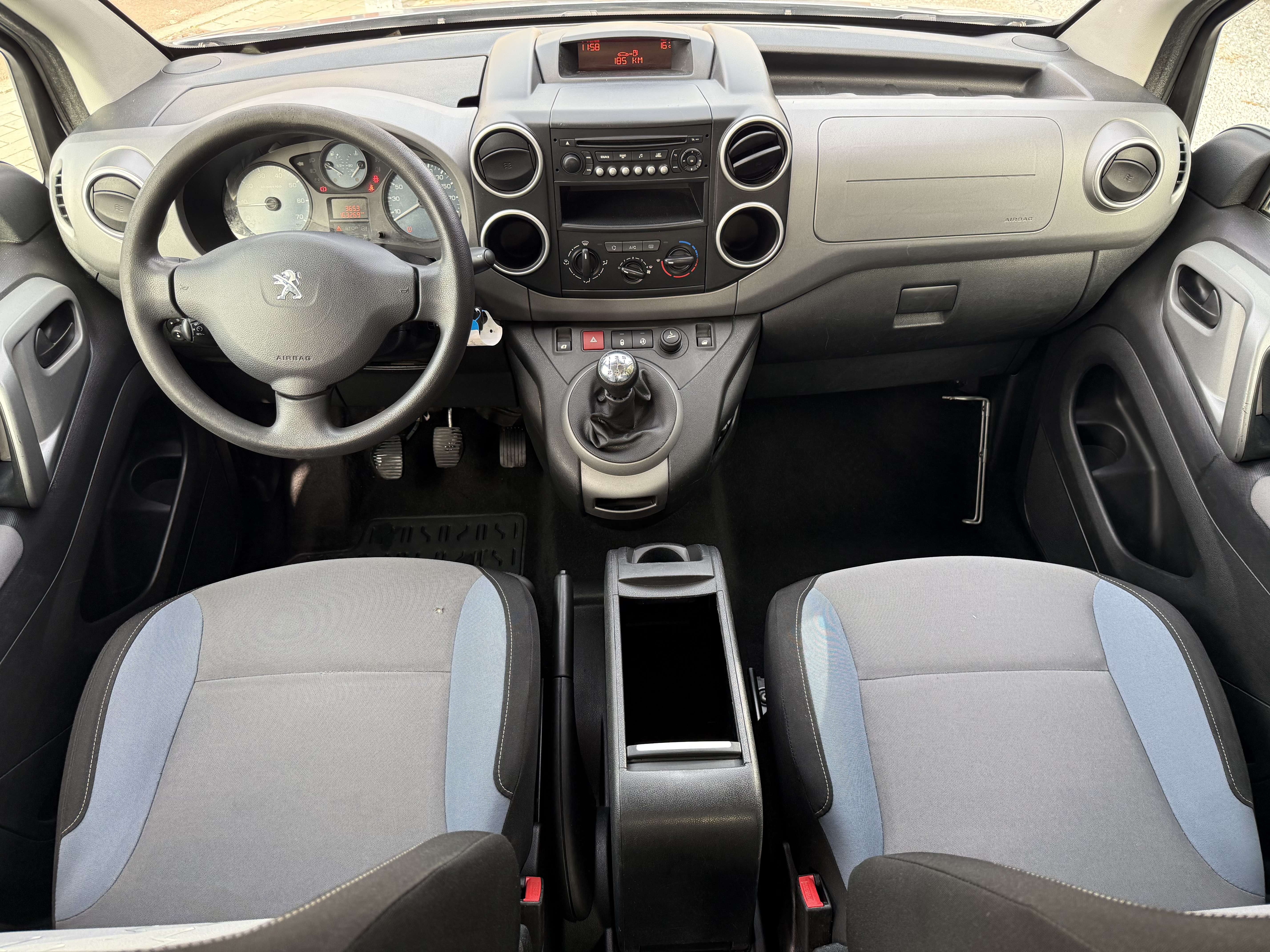 Peugeot Partner 1.6 BlueHDI * AIRCO * EURO 6 * 1 JAAR GARANTIE